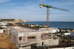 A villa being constructed in Praia Da Luz with a crane