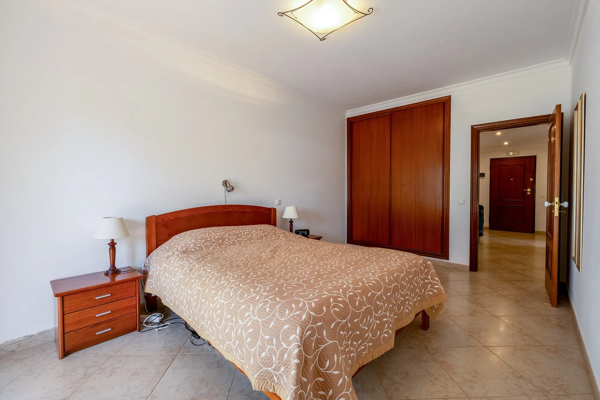 BEAUTIFUL 2 BED 2 BATH APARTMENT WITH PRIVATE PARKING IN LAGOS 17