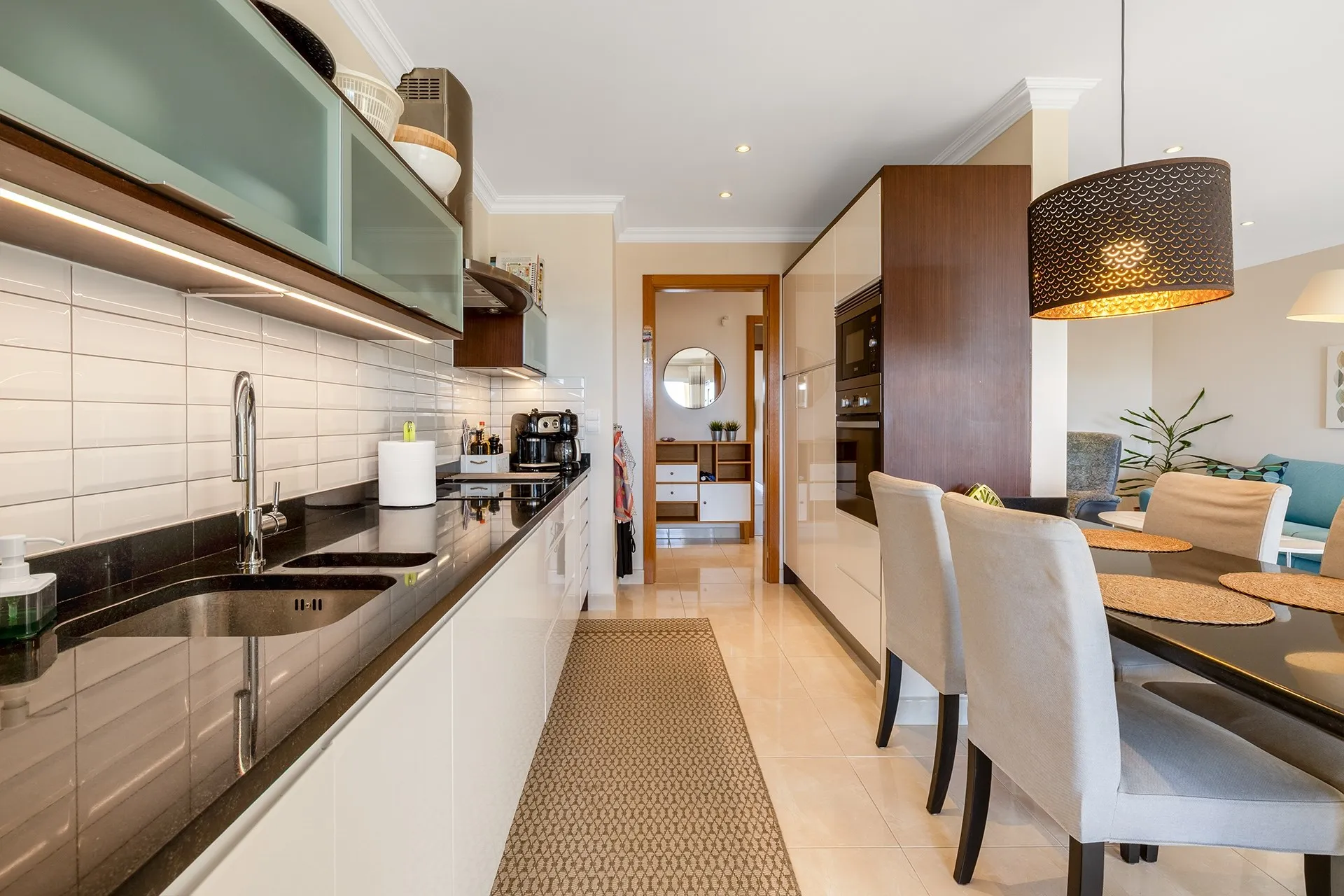 FANTASTIC 2 BEDROOM APARTMENT WITH SEA VIEW IN LAGOS 11