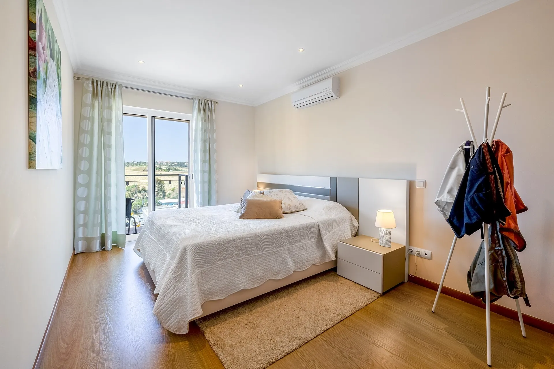 FANTASTIC 2 BEDROOM APARTMENT WITH SEA VIEW IN LAGOS 17