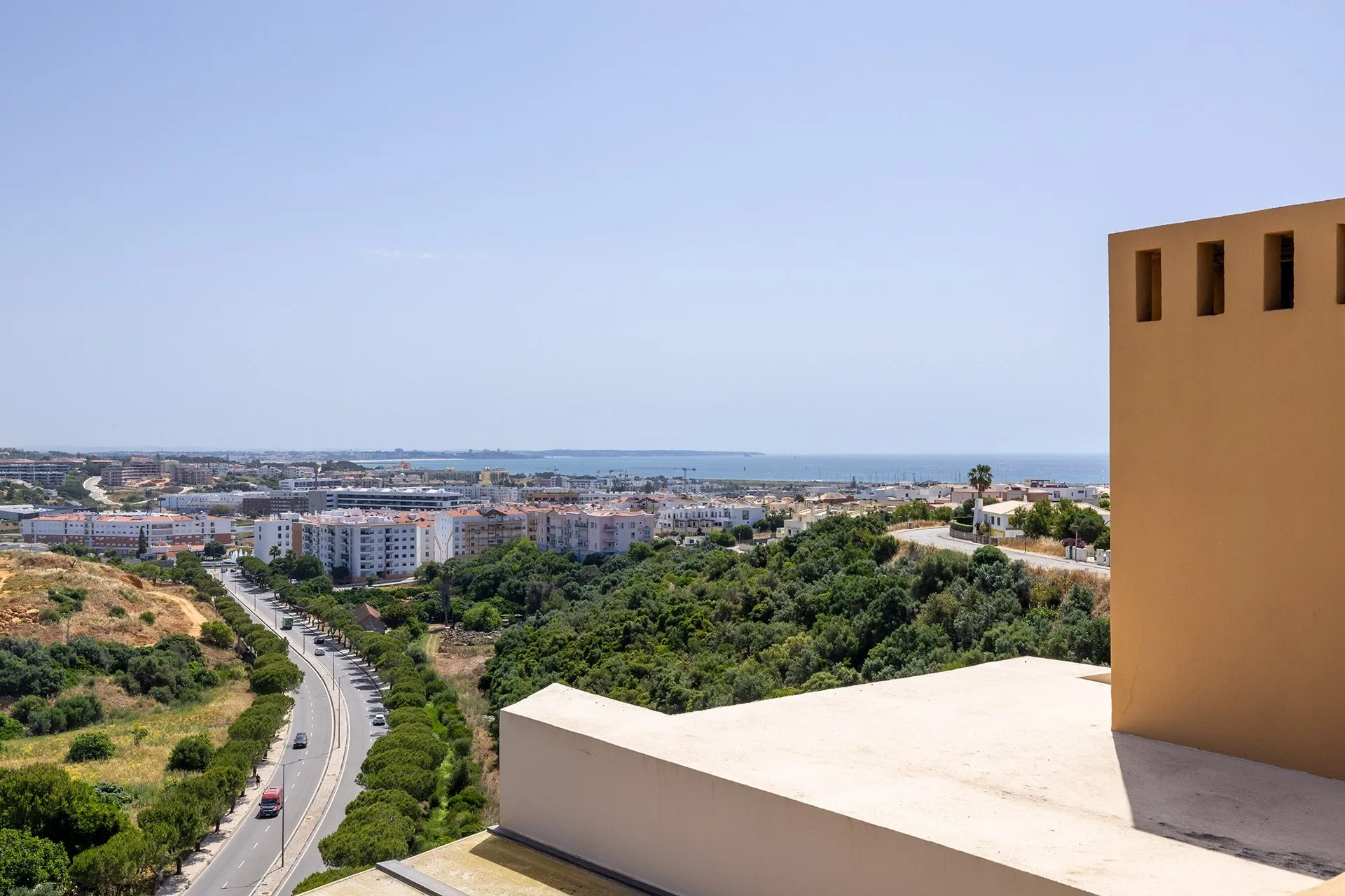 FANTASTIC 2 BEDROOM APARTMENT WITH SEA VIEW IN LAGOS 25