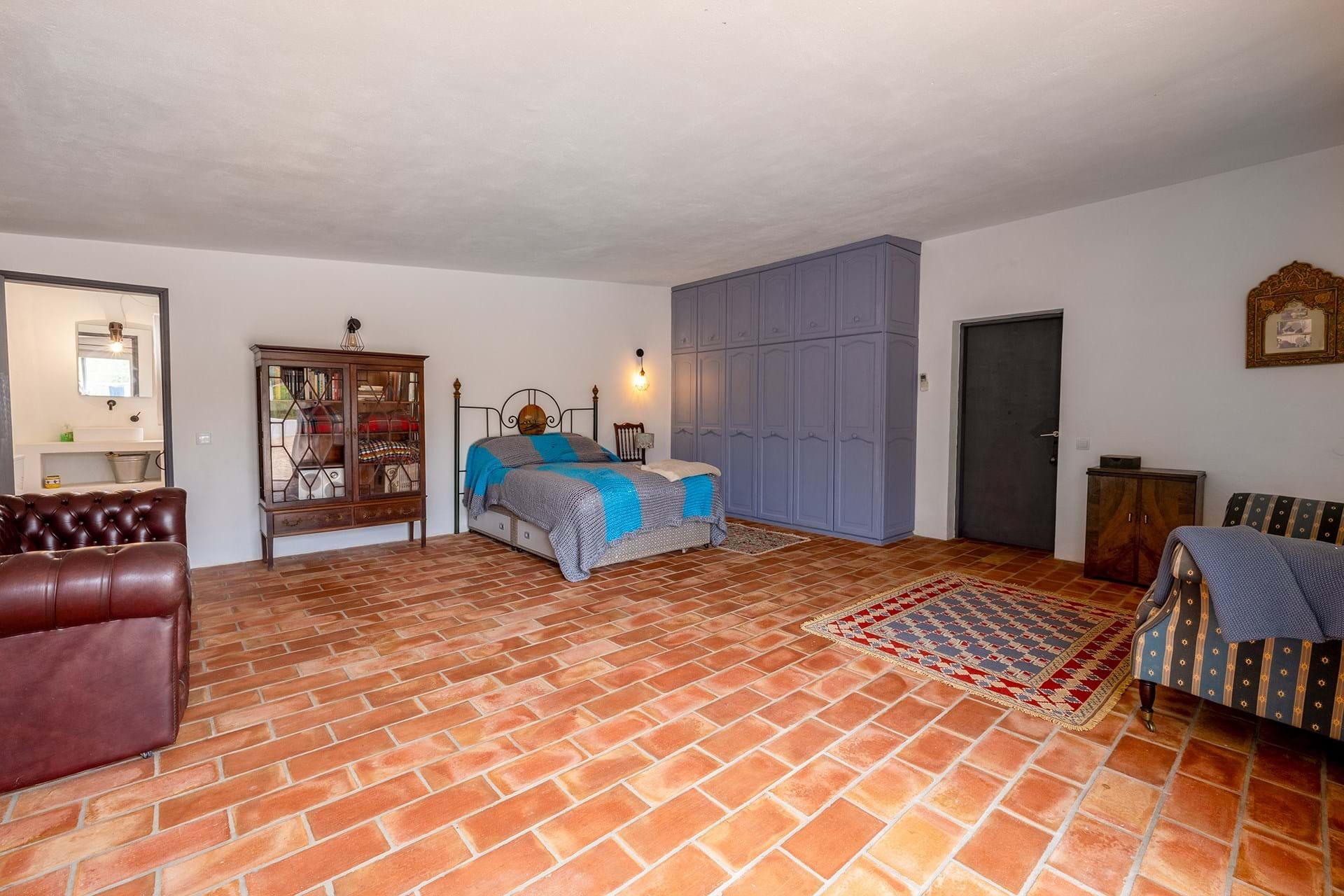 SPACIOUS CHARACTER PROPERTY WITH POOL AND ROOF TERRACE ESPICHE 13