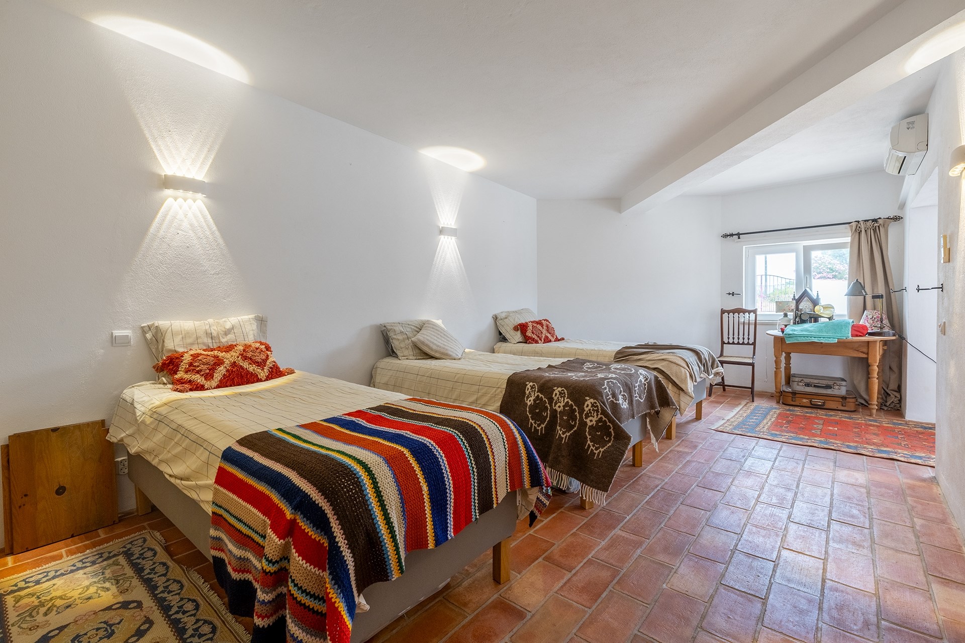 SPACIOUS CHARACTER PROPERTY WITH POOL AND ROOF TERRACE ESPICHE 18