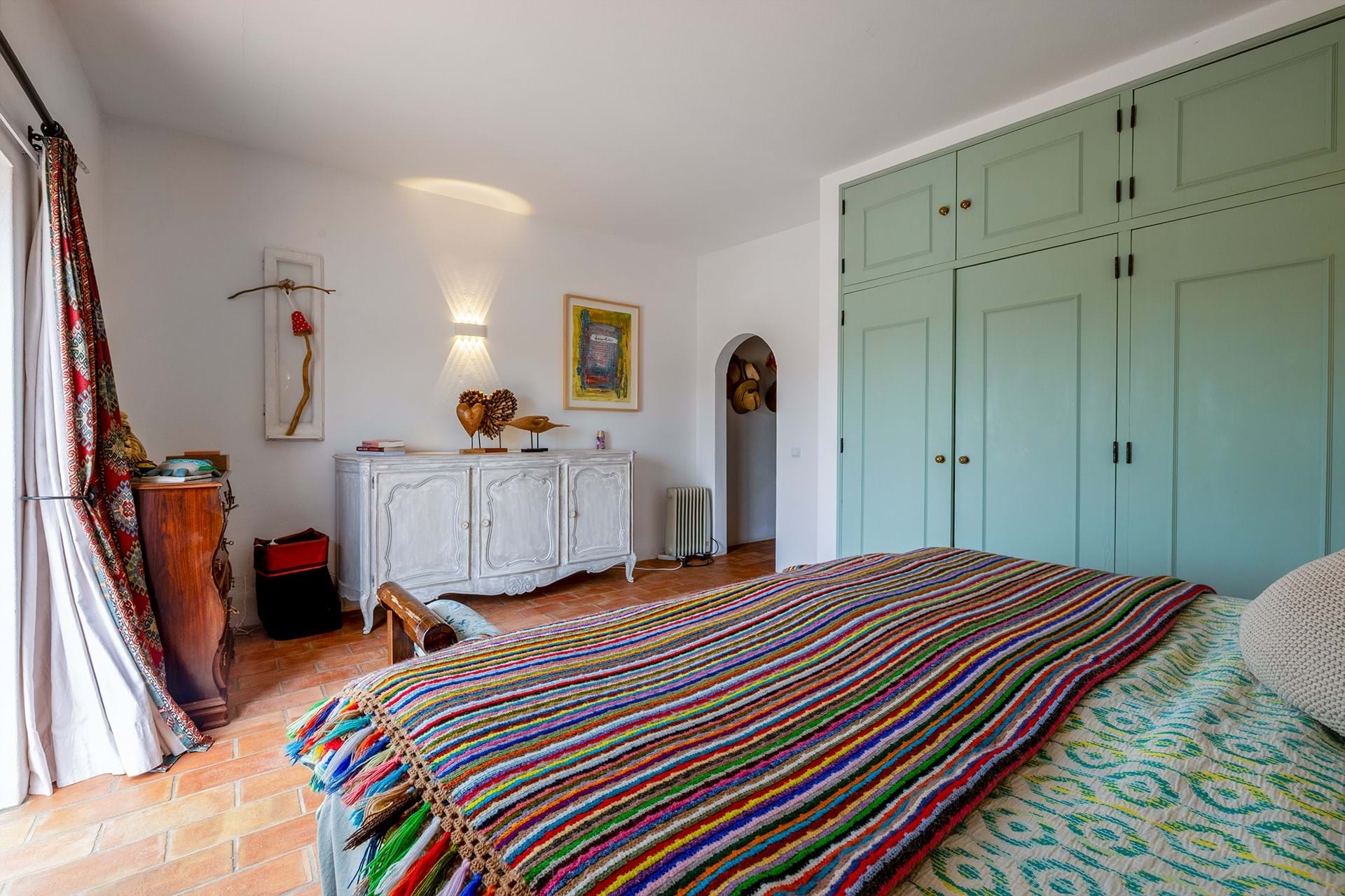 SPACIOUS CHARACTER PROPERTY WITH POOL AND ROOF TERRACE ESPICHE 22