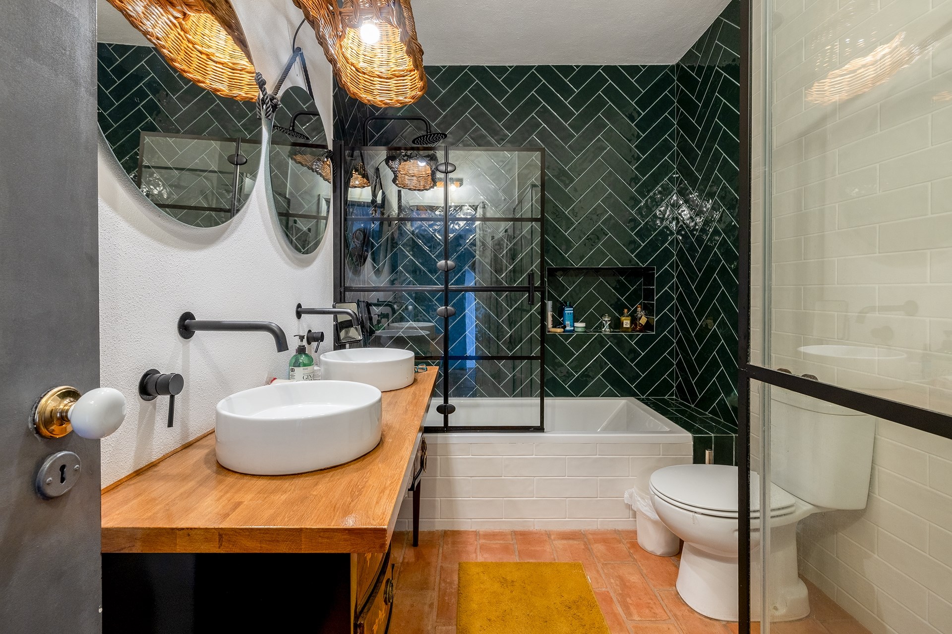 SPACIOUS CHARACTER PROPERTY WITH POOL AND ROOF TERRACE ESPICHE 23