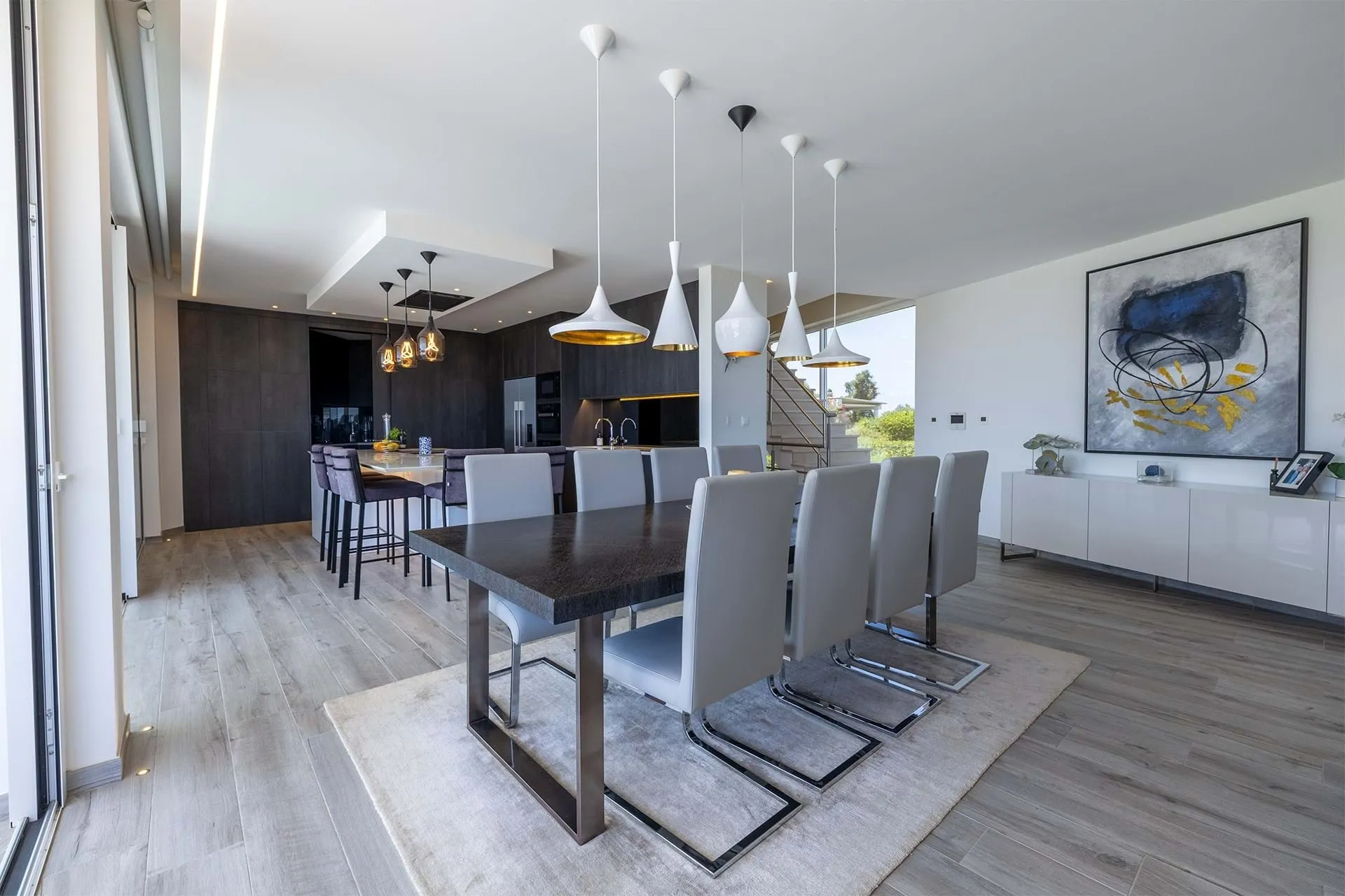 EXCEPTIONAL CONTEMPORARY 4-BEDROOM VILLA WITH INFINITY POOL IN VALE DA LAMA – LAGOS 6