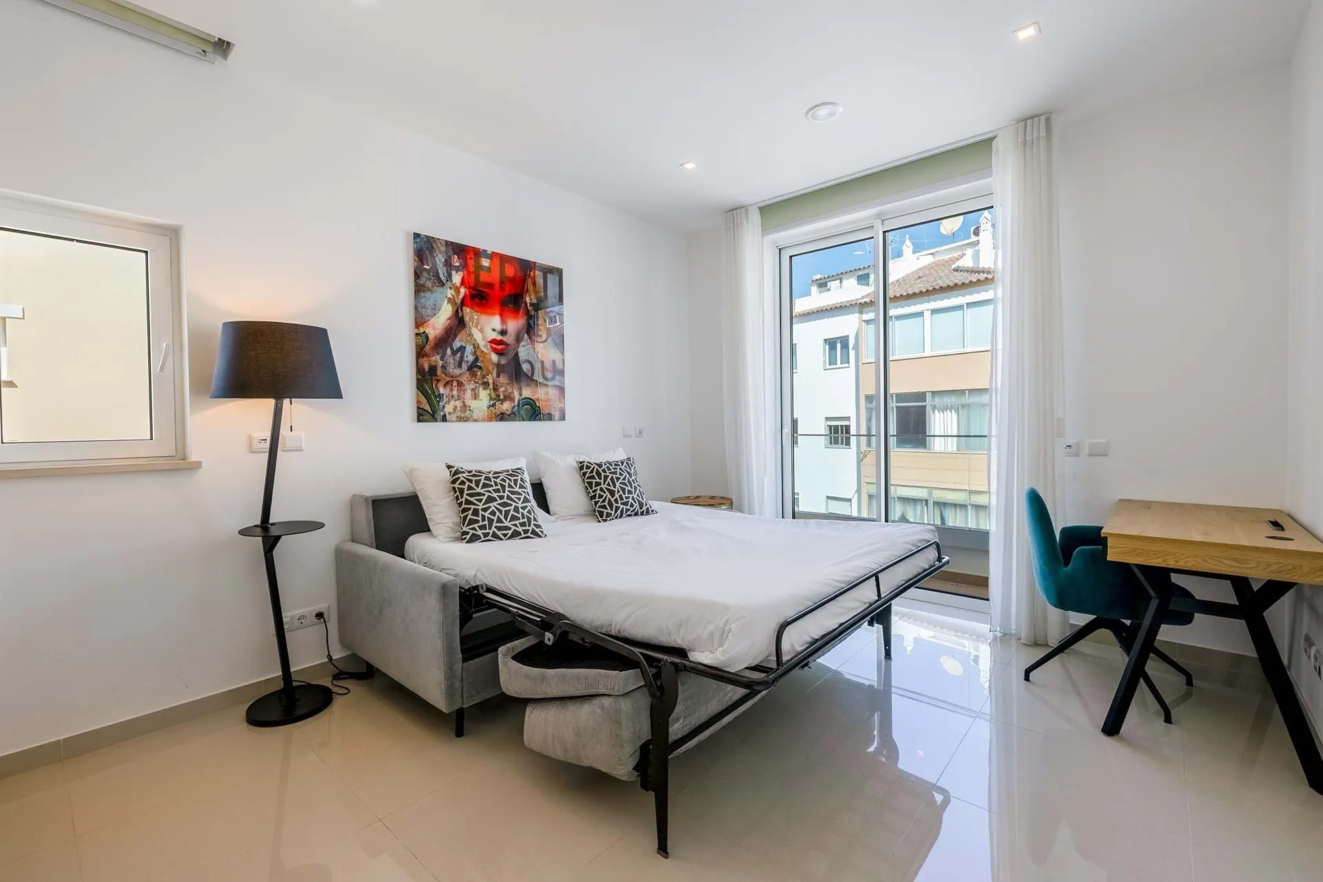 LUXURIOUS AND ULTRA MODERN T3 APPARTMENT NEAR MARINA DE LAGOS 17
