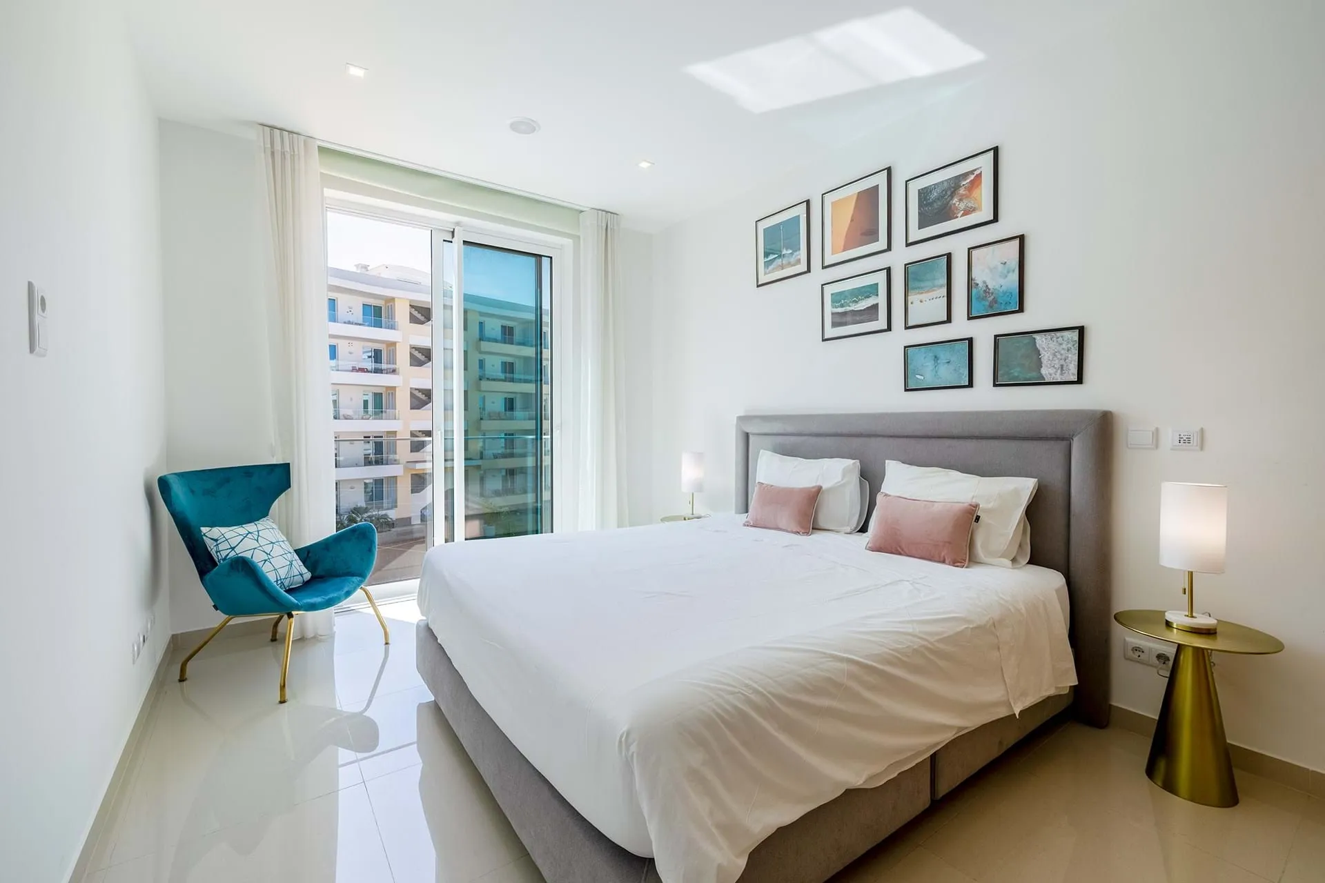 LUXURIOUS AND ULTRA MODERN T3 APPARTMENT NEAR MARINA DE LAGOS 20