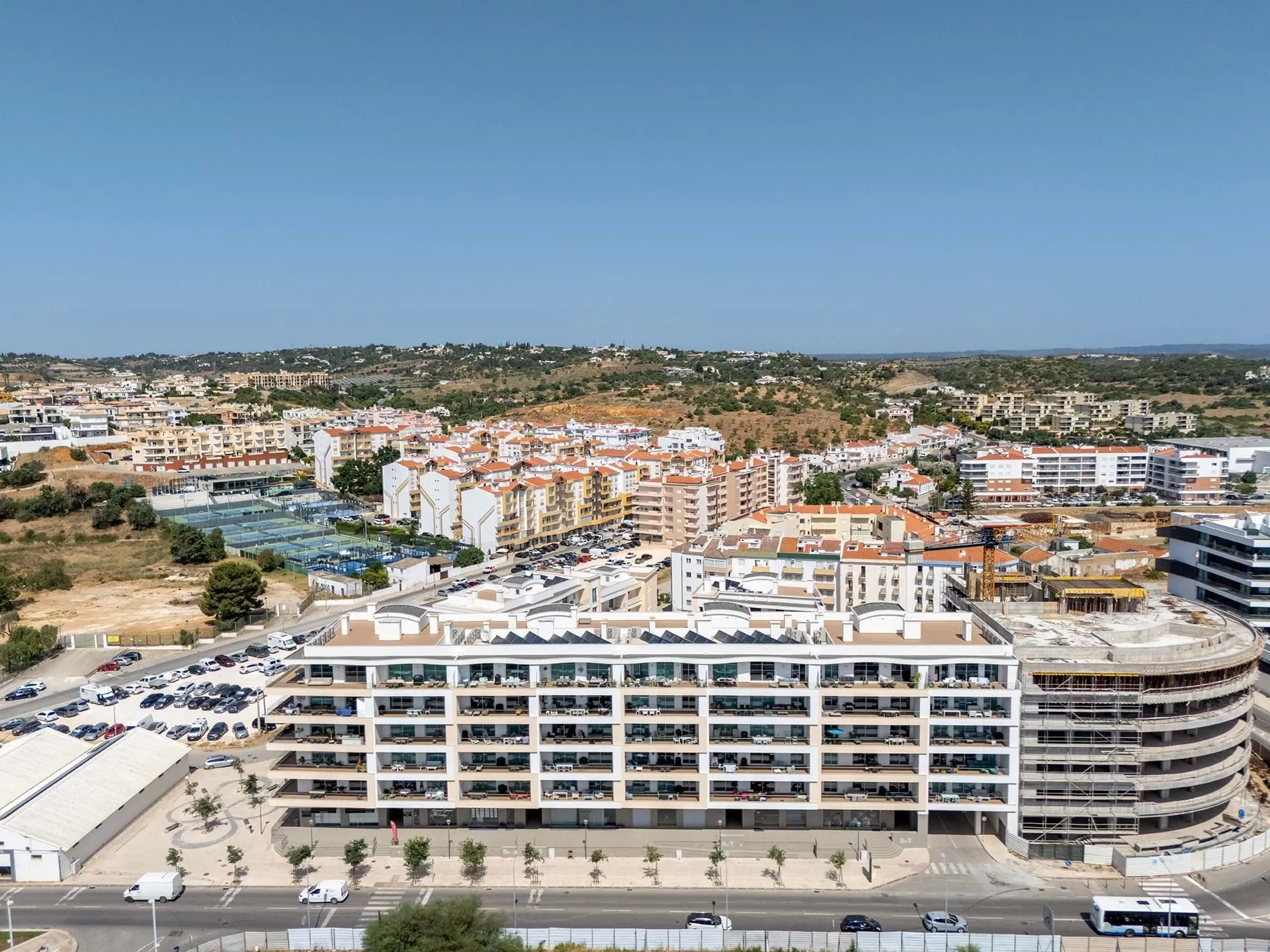 LUXURIOUS AND ULTRA MODERN T3 APPARTMENT NEAR MARINA DE LAGOS 32