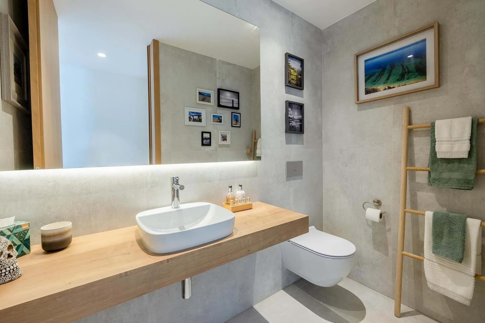 LUXURY 3-BEDROOM APARTMENT WITH SPECTACULAR SEA VIEW IN LAGOS 25