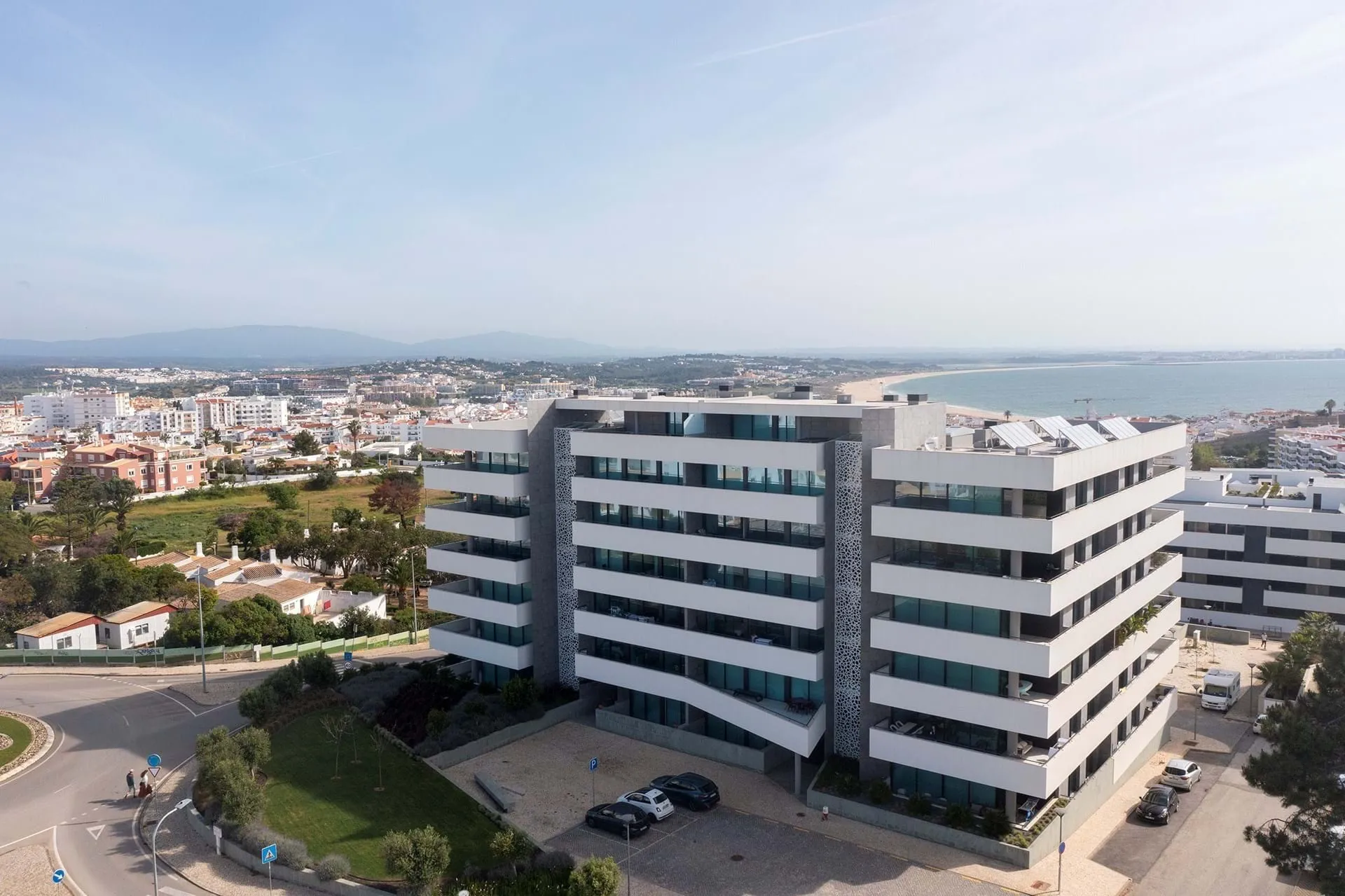 LUXURY 3-BEDROOM APARTMENT WITH SPECTACULAR SEA VIEW IN LAGOS 32