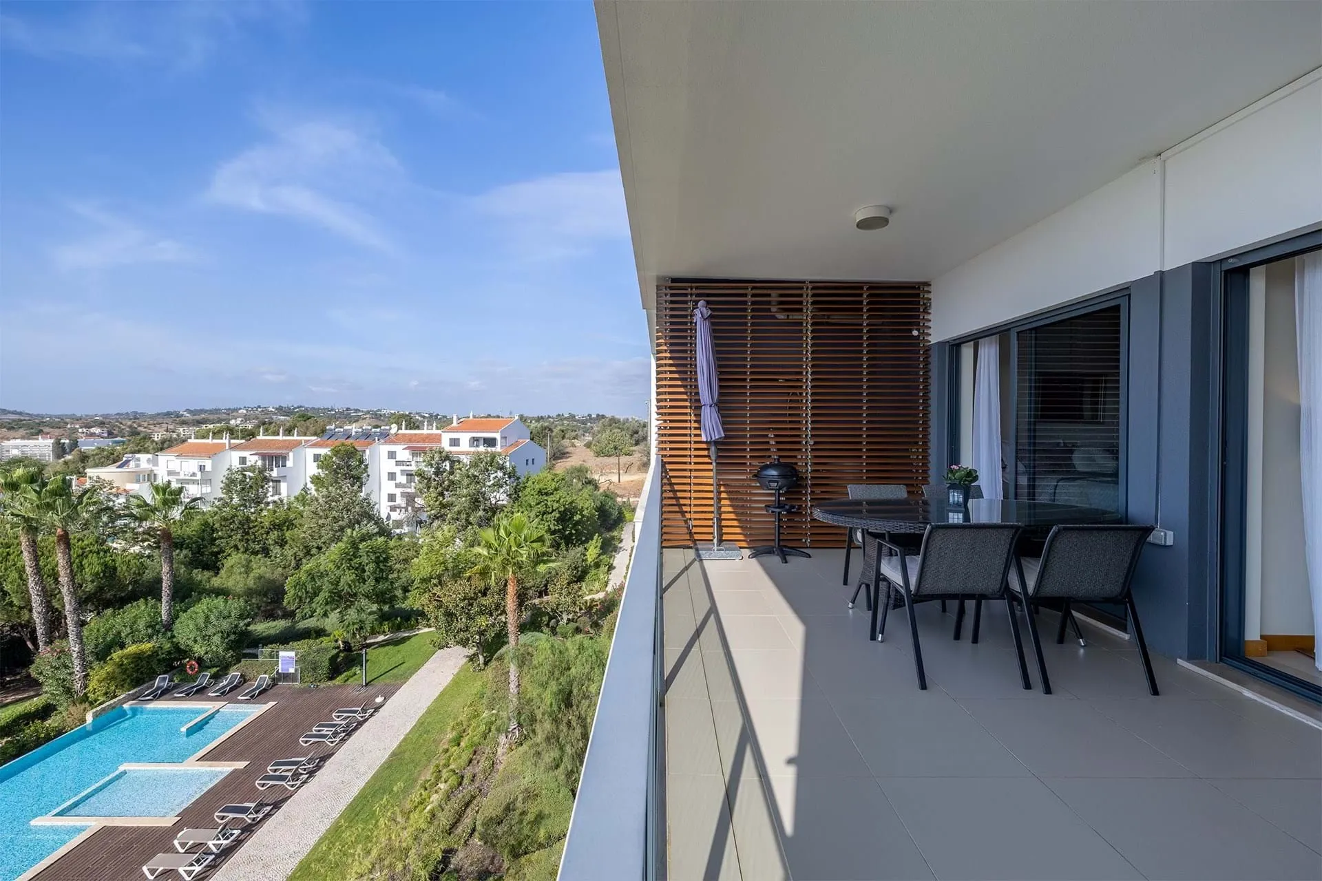Stunning Penthouse Apartment with Sea Views near Lagos Marina 6