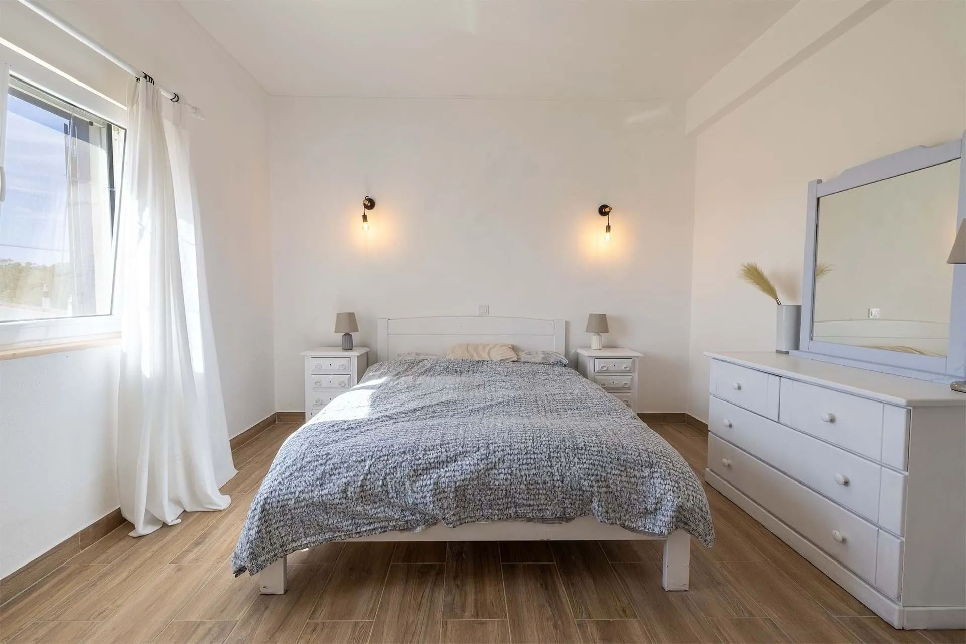 TRANQUIL 4 BEDS ALGARVE VILLA WITH PANORAMIC VIEWS NEAR VIBRANT LAGOS 18