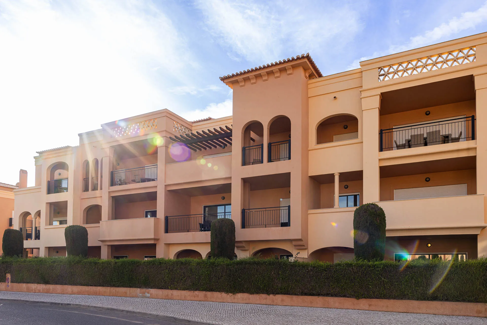 Turnkey Investment or Dream Holiday Home Luxurious T2 Apartment in Baía da Luz Praia da Luz 38