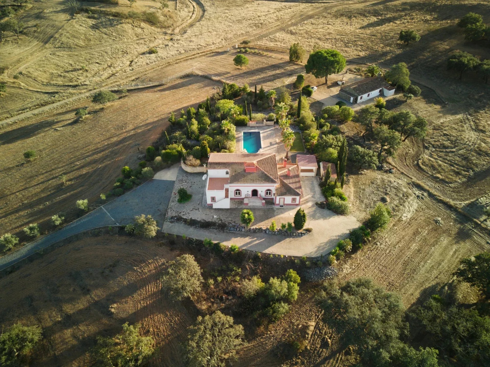 Private Manor House with a Pool on Over 5 Hectares.