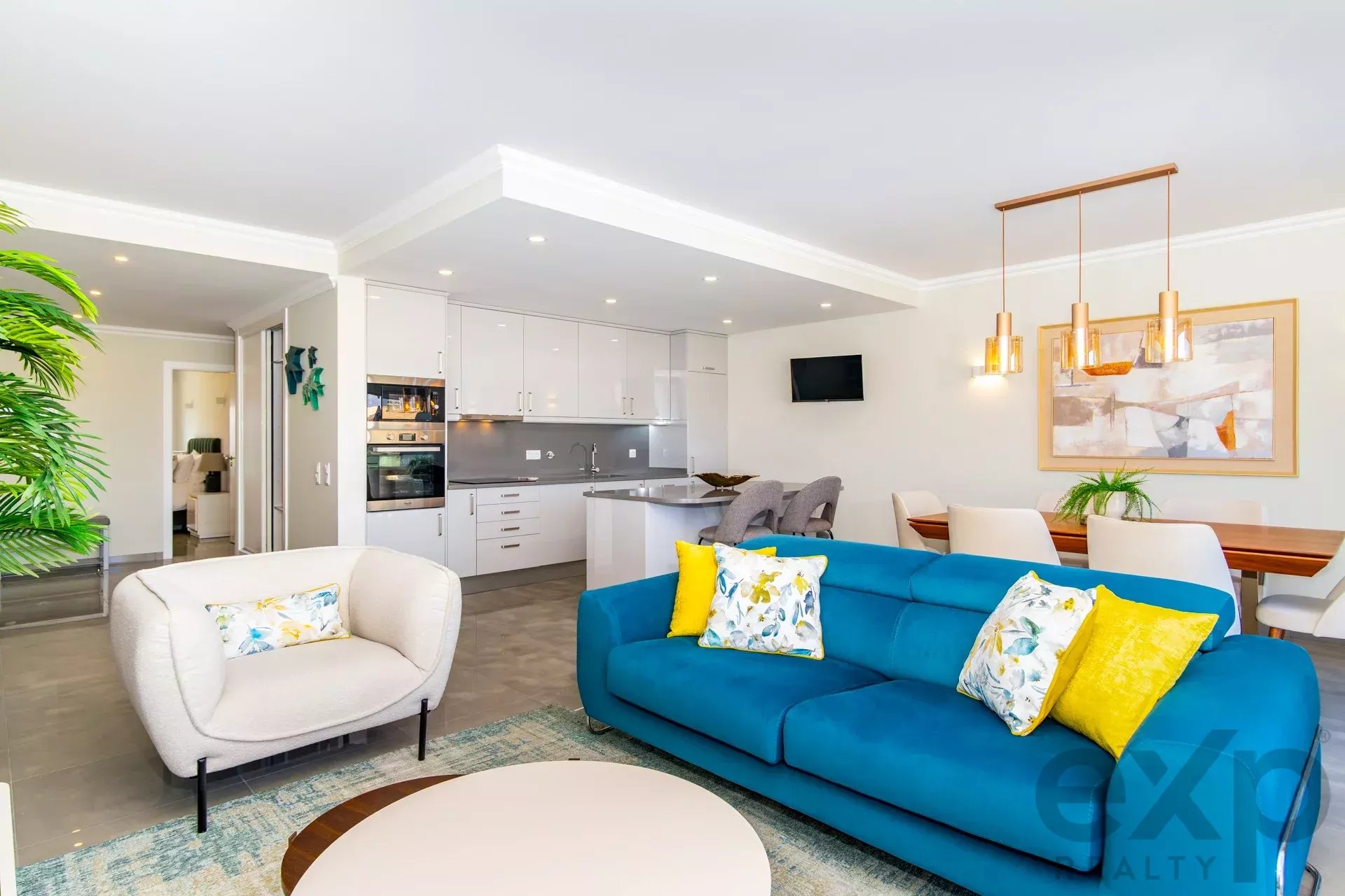 Modern 2 Bedroom in a Golf and Spa Resort