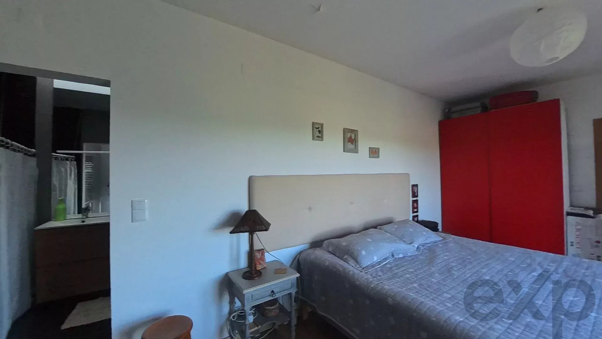 5-Bedroom House in the country side (2 dwellings 3-bedroom + 2-bedroom)