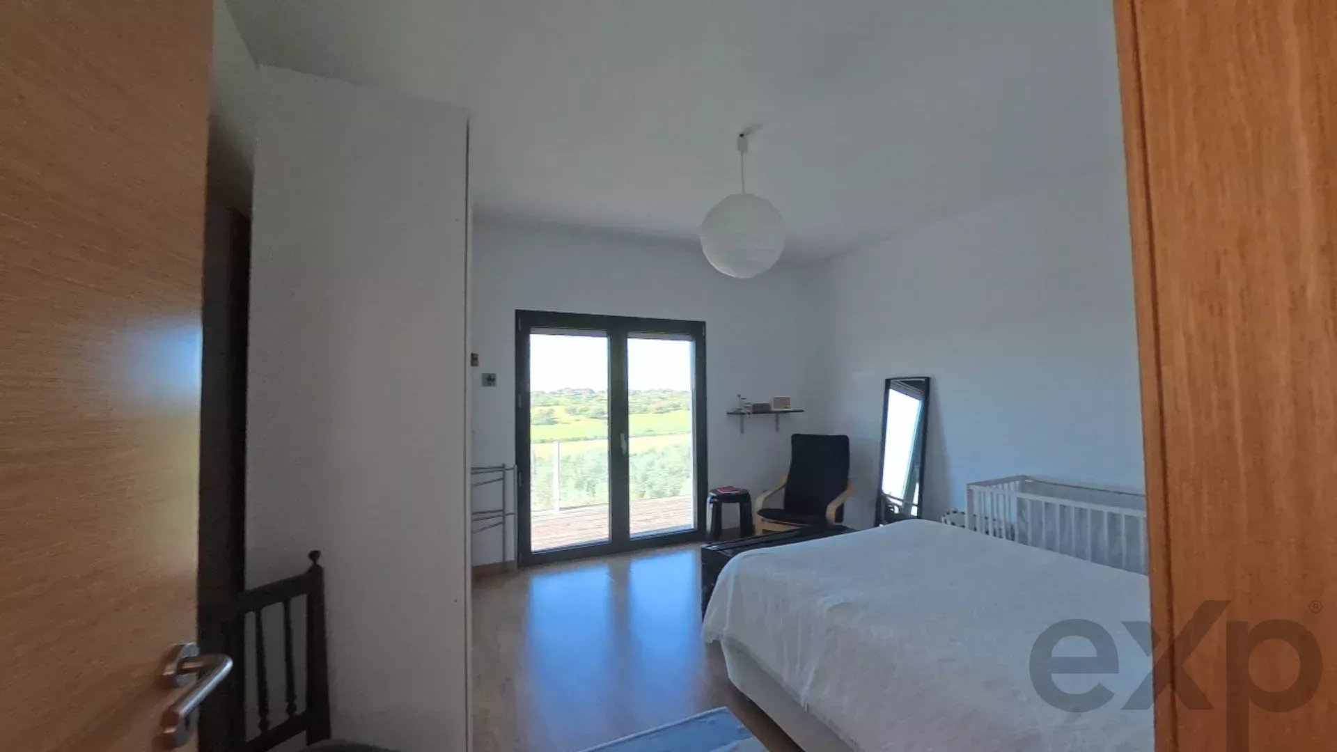 5-Bedroom House in the country side (2 dwellings 3-bedroom + 2-bedroom)