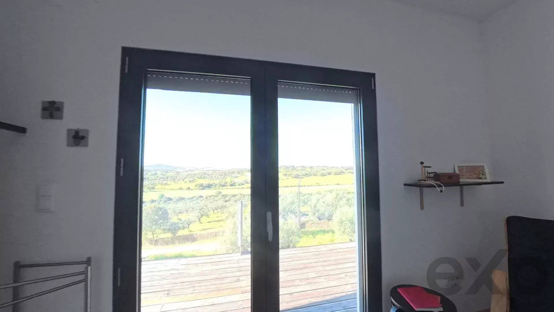 5-Bedroom House in the country side (2 dwellings 3-bedroom + 2-bedroom)
