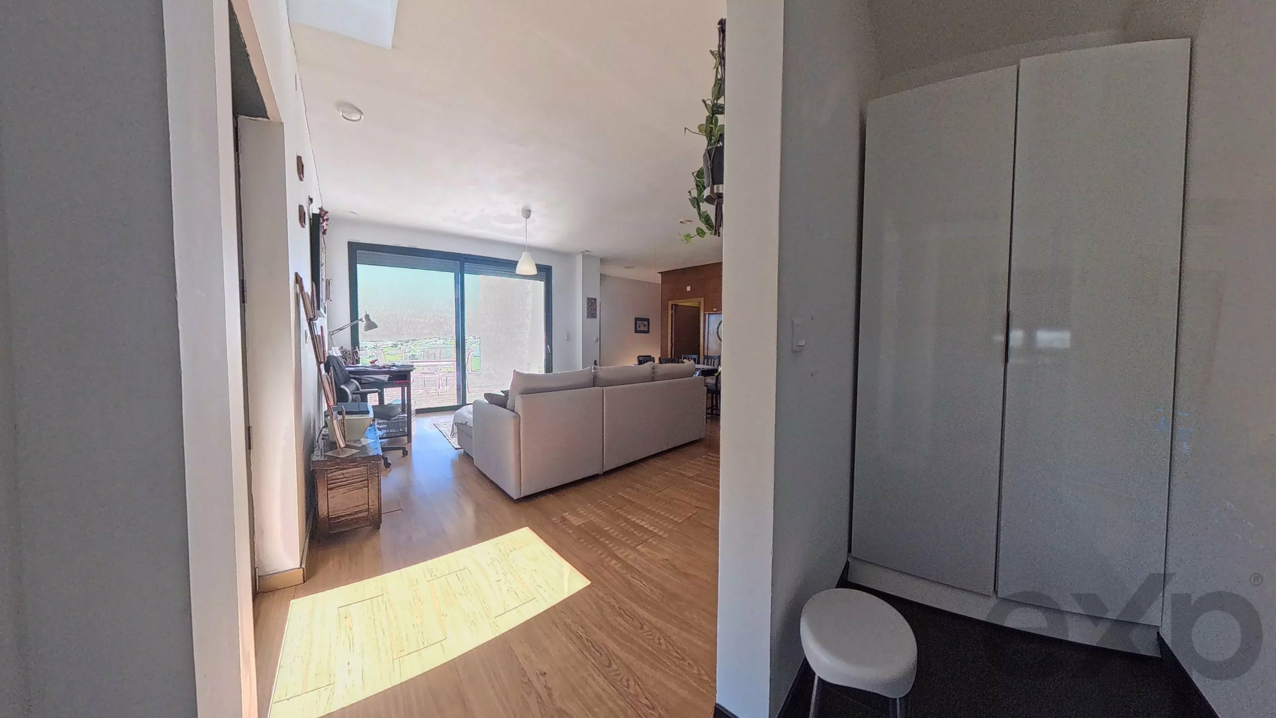 5-Bedroom House in the country side (2 dwellings 3-bedroom + 2-bedroom)