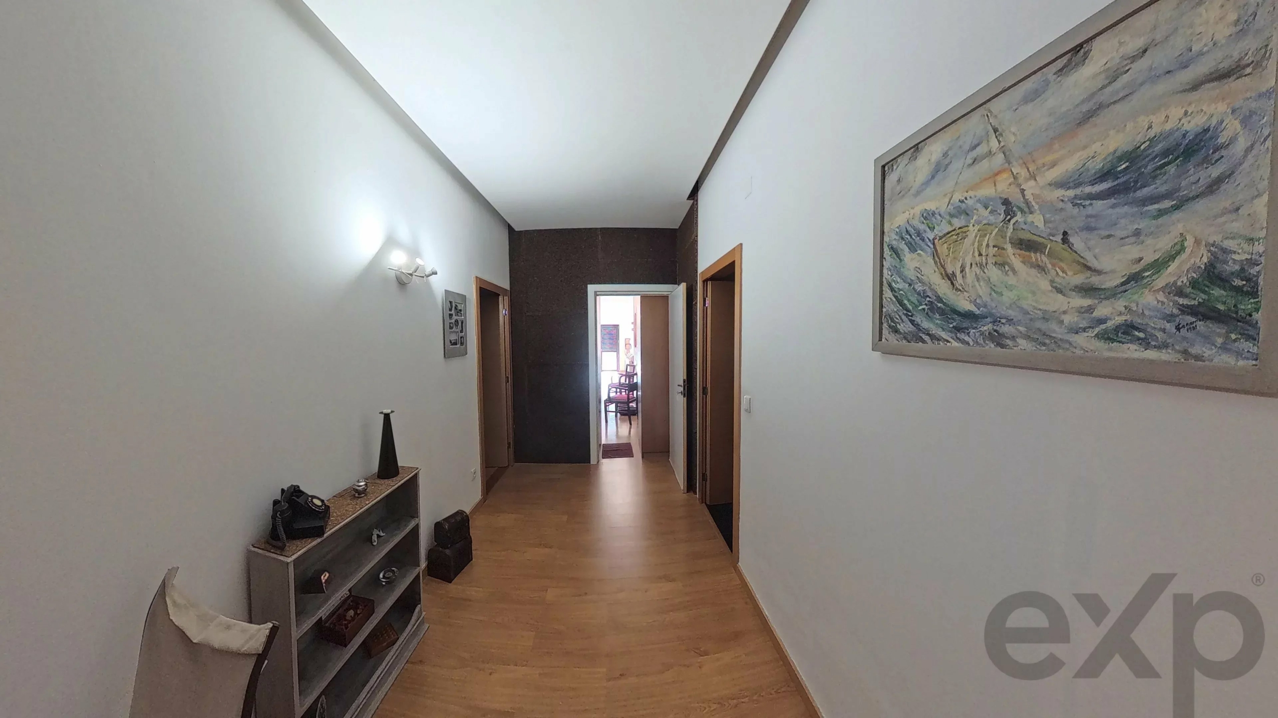 5-Bedroom House in the country side (2 dwellings 3-bedroom + 2-bedroom)
