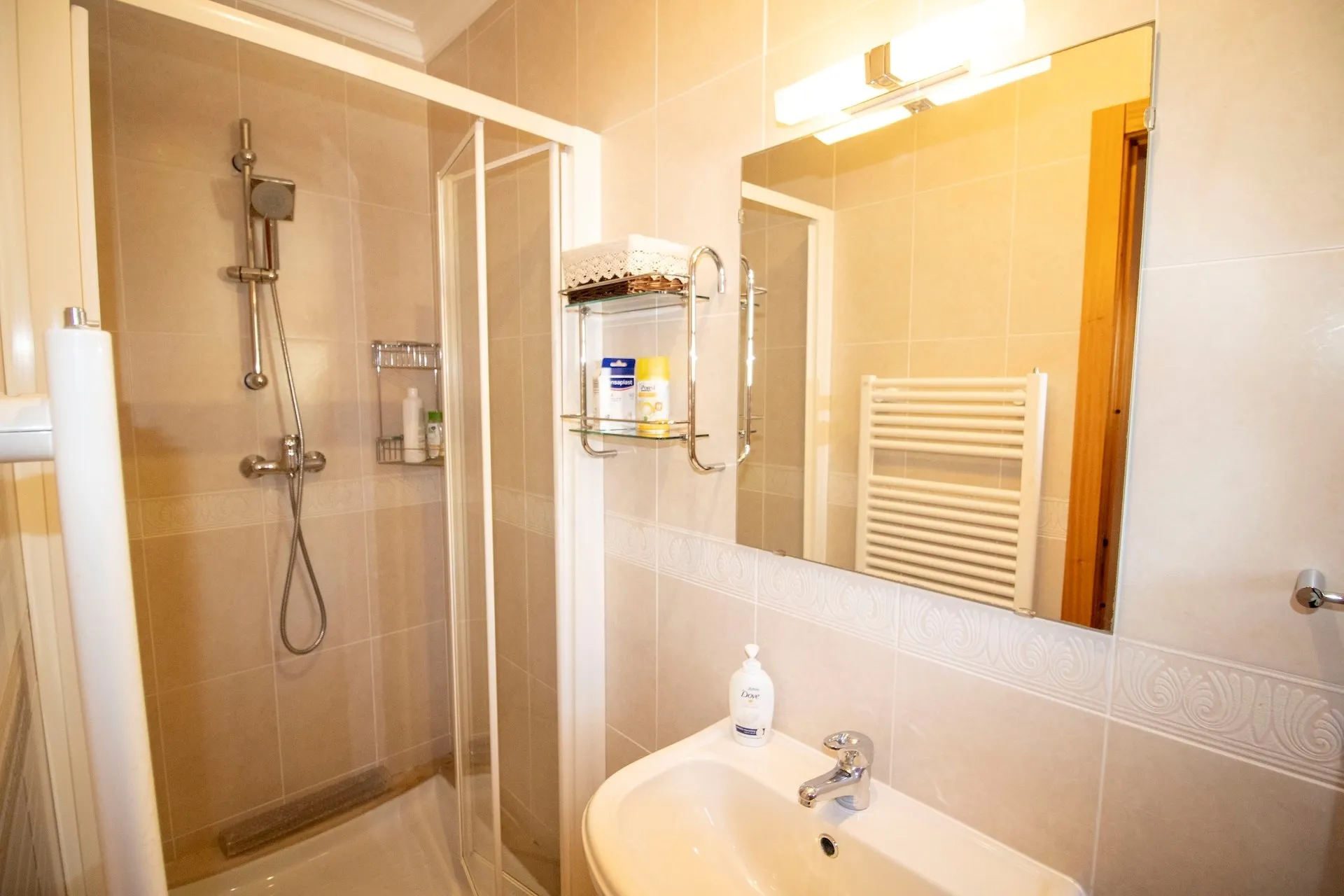 19_c37fb144-6b72-41c1-b082-8a599814bd26 Sea-View Four-Bed House, Short Walk to Praia da Luz Beach