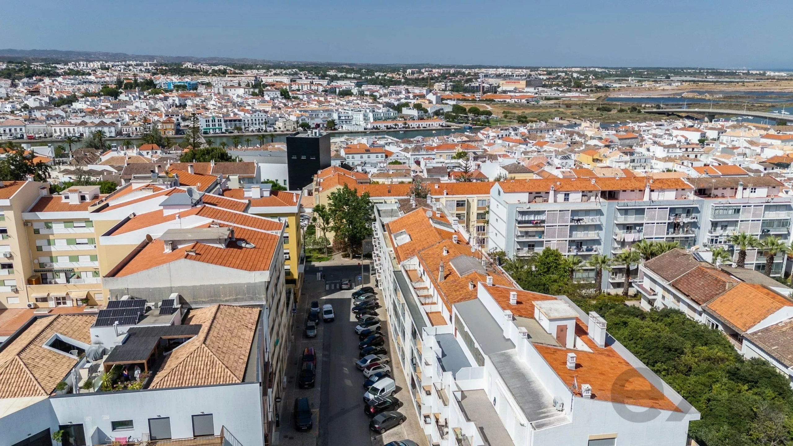 Two-Bedroom Apartment in the Centre of Tavira, in Need of Renovation
