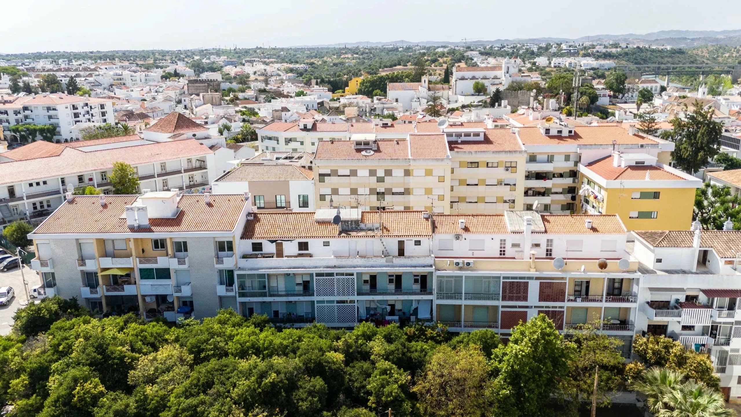 Two-Bedroom Apartment in the Centre of Tavira, in Need of Renovation