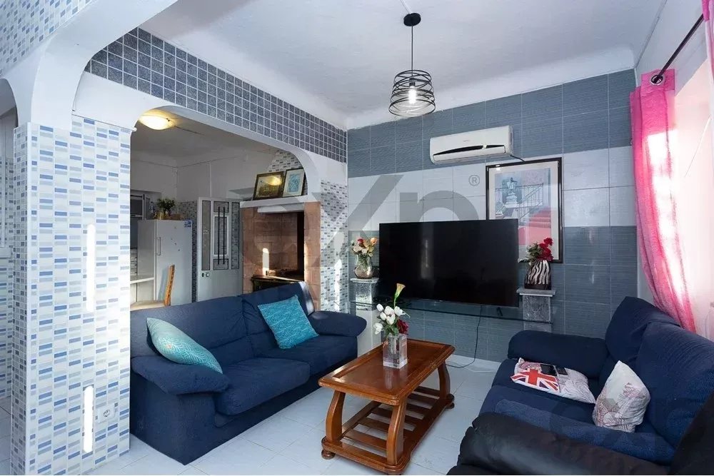2-bedr. house on 658m2 plot next to Ria Formosa