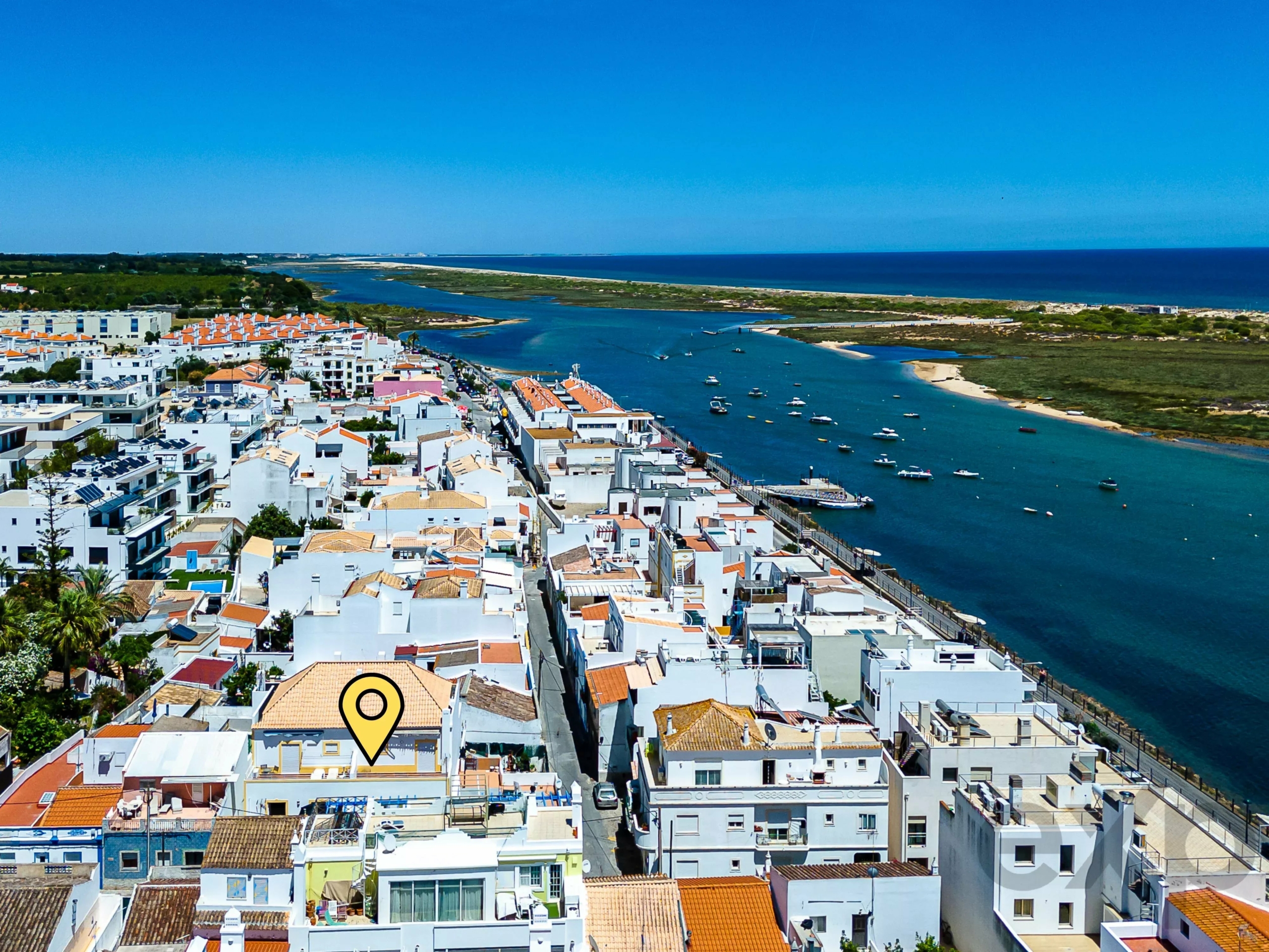 Flat with sunny terrace in Cabanas de Tavira, East Algarve