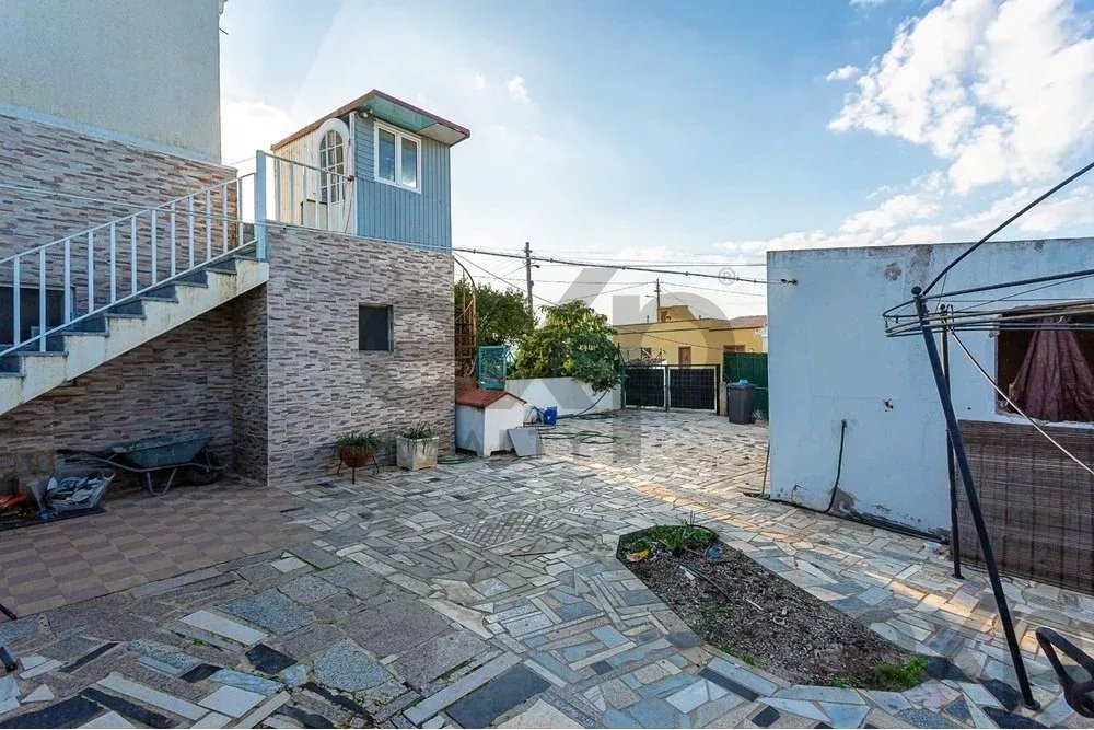 2-bedr. house on 658m2 plot next to Ria Formosa