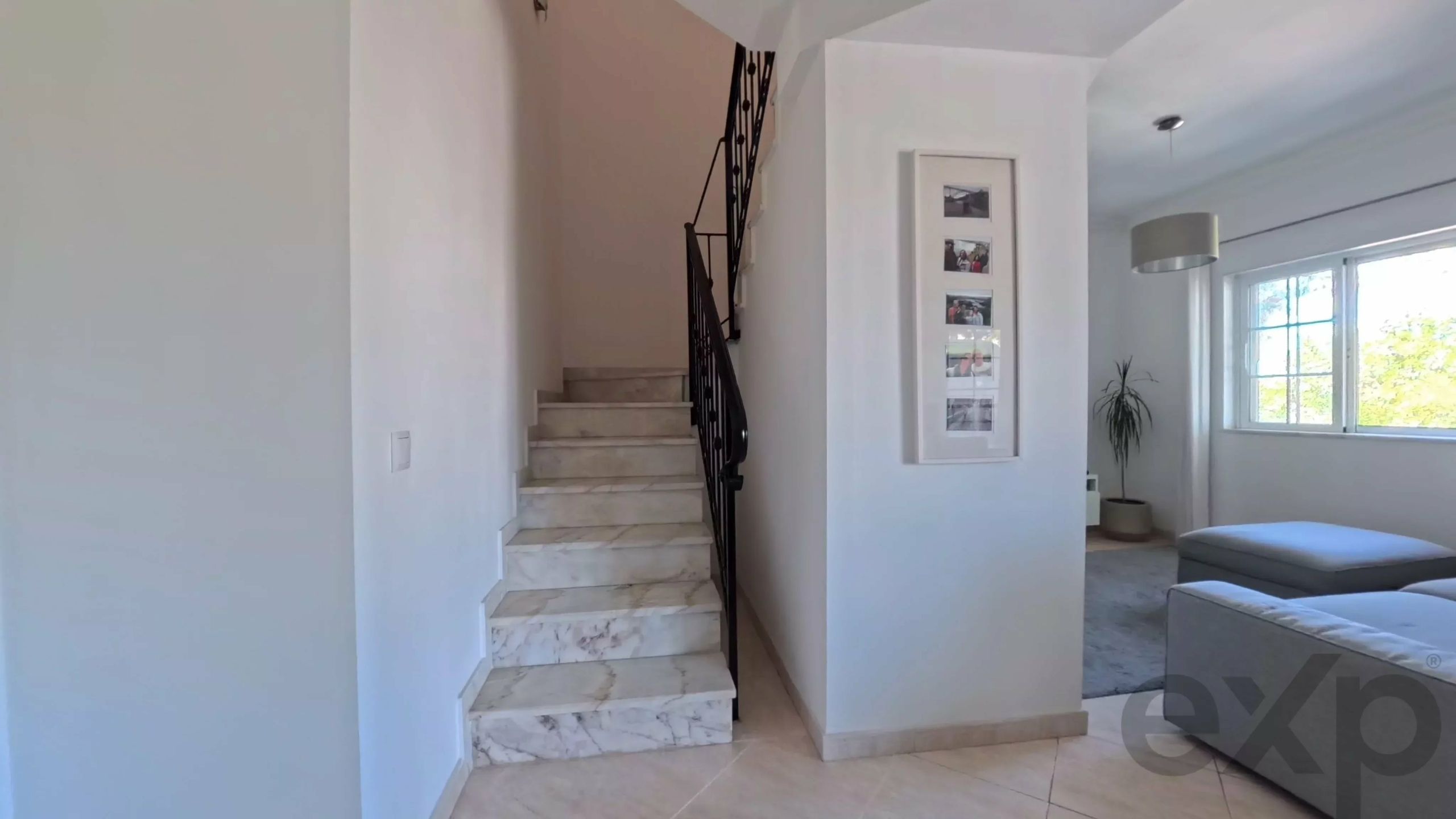 4-Bedroom Duplex Apartment in Almancil