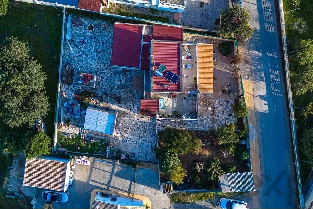 2-bedr. house on 658m2 plot next to Ria Formosa