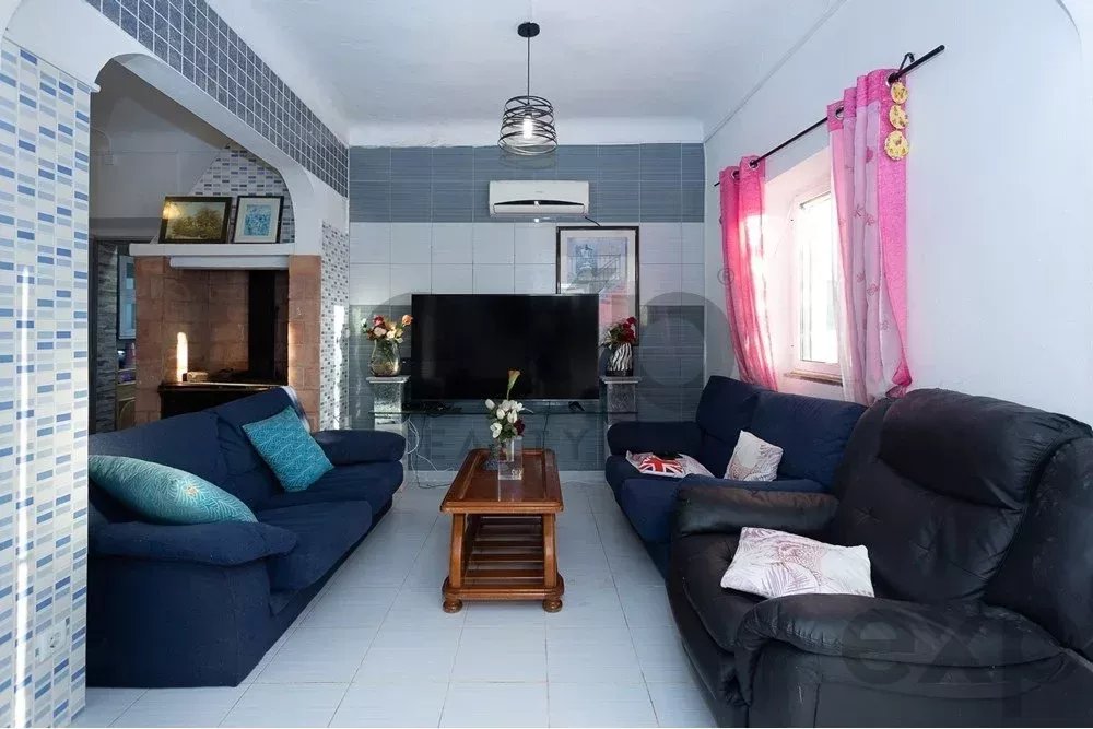 2-bedr. house on 658m2 plot next to Ria Formosa