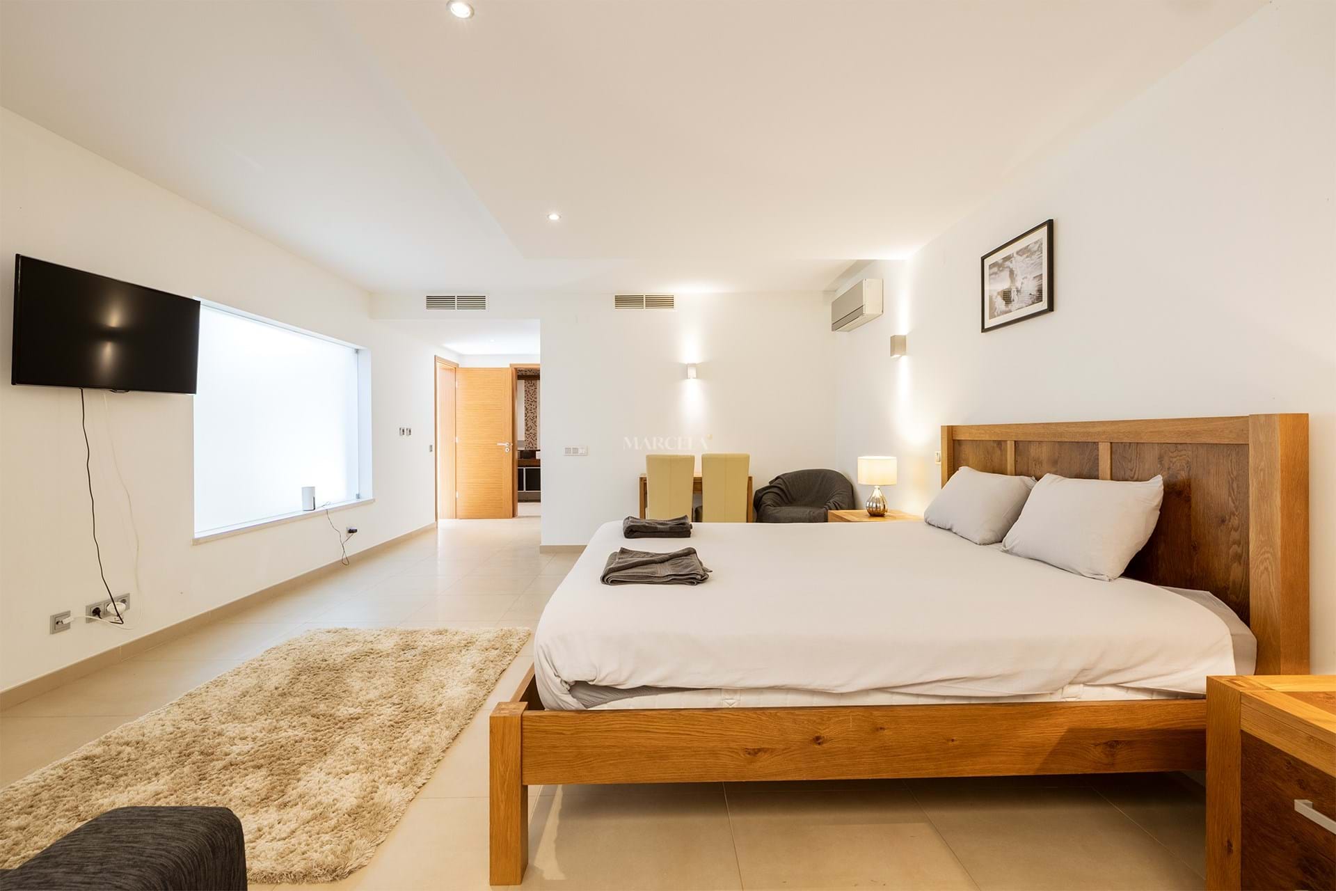 pdm-44 Sea View 4-Bedroom Villa with Heated Pool, Porto Dona Maria, Luz