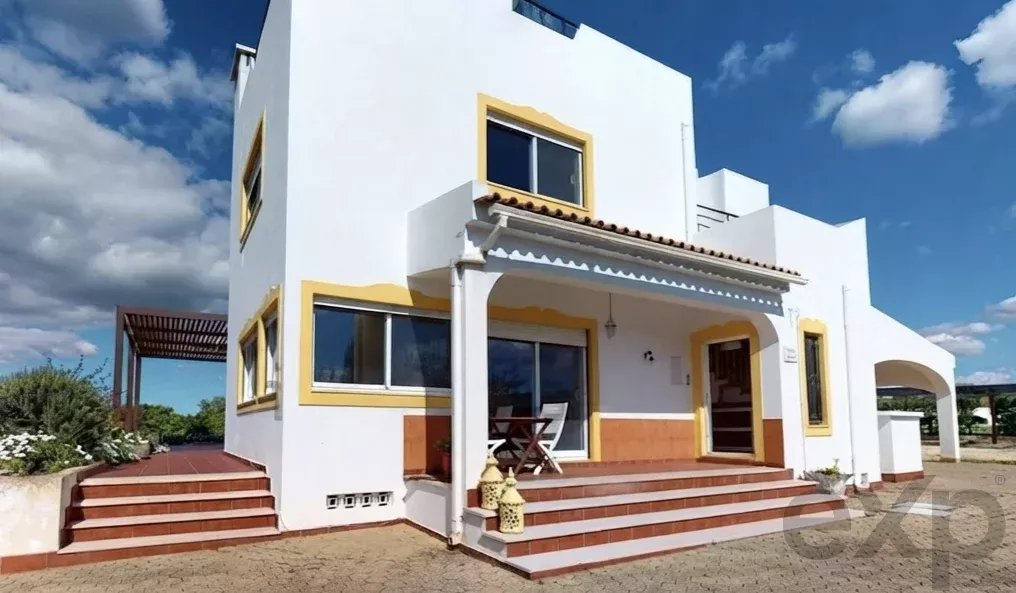 A Premier 3.3-Hectare Algarve Estate: A Fully Operating, Income-Generating Countryside Retreat