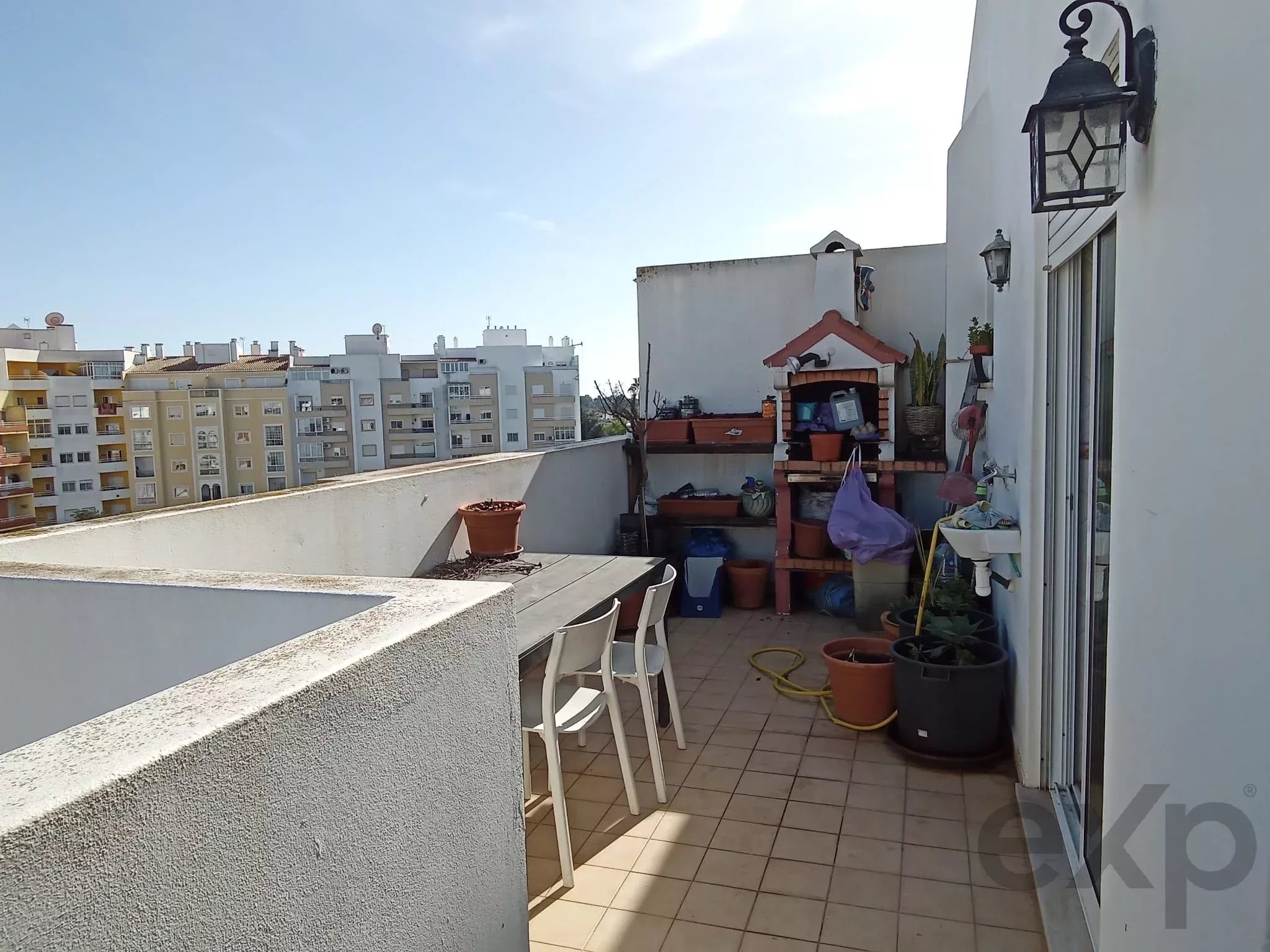 Converted T2 last floor apartment – Alvor. Portimão