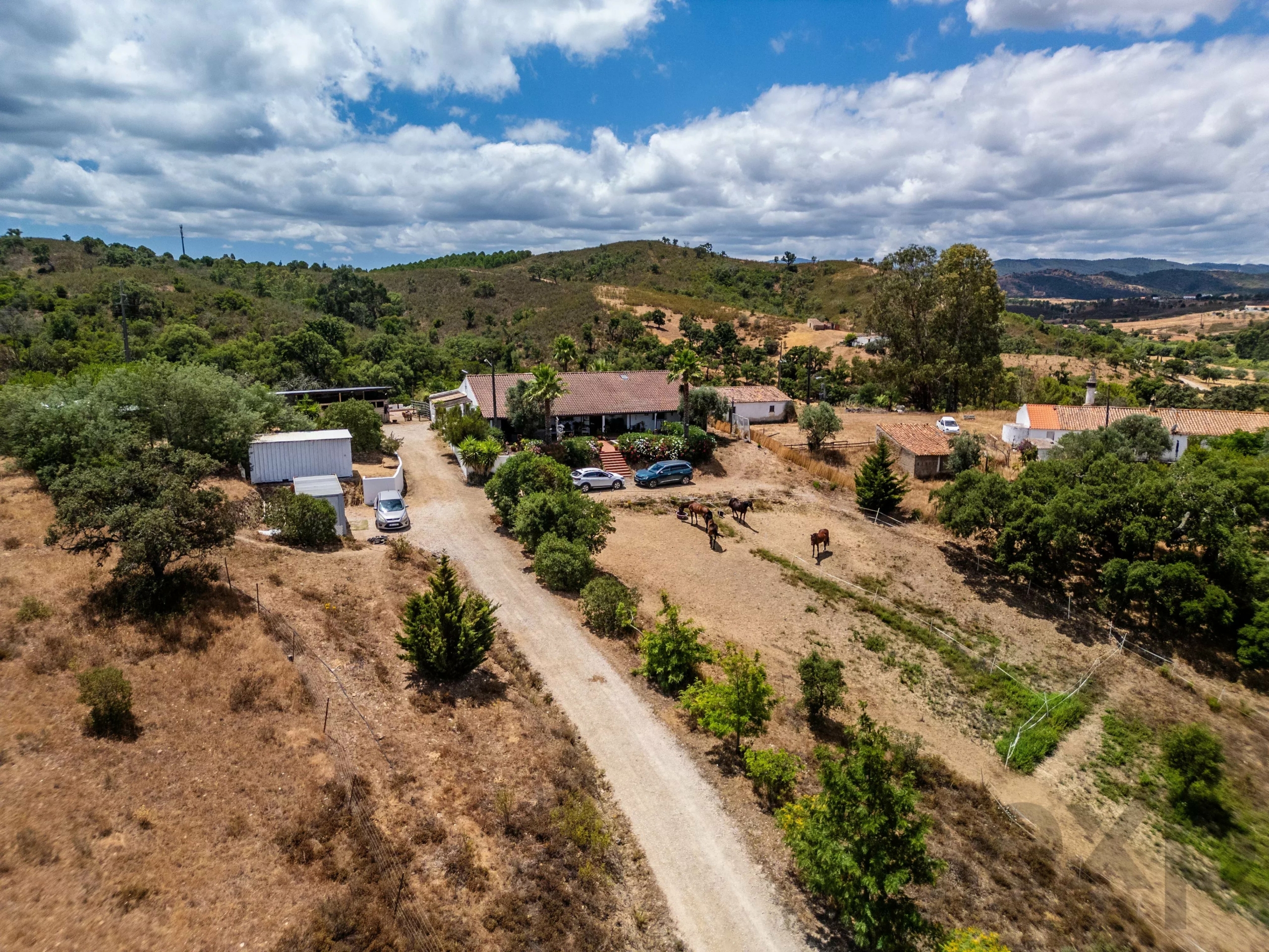 Beautiful Family Home with Equestrian Facilities Set in 2.3 hectares
