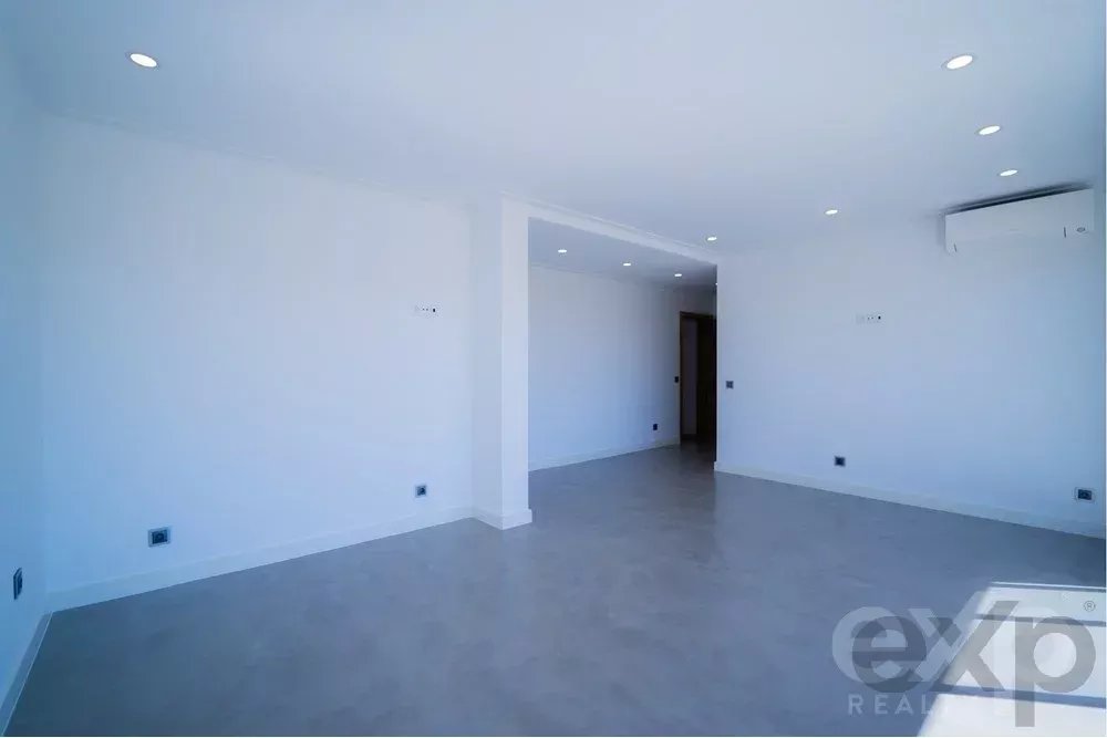 5 Bedroom Villa in Fonte Santa – Quarteira