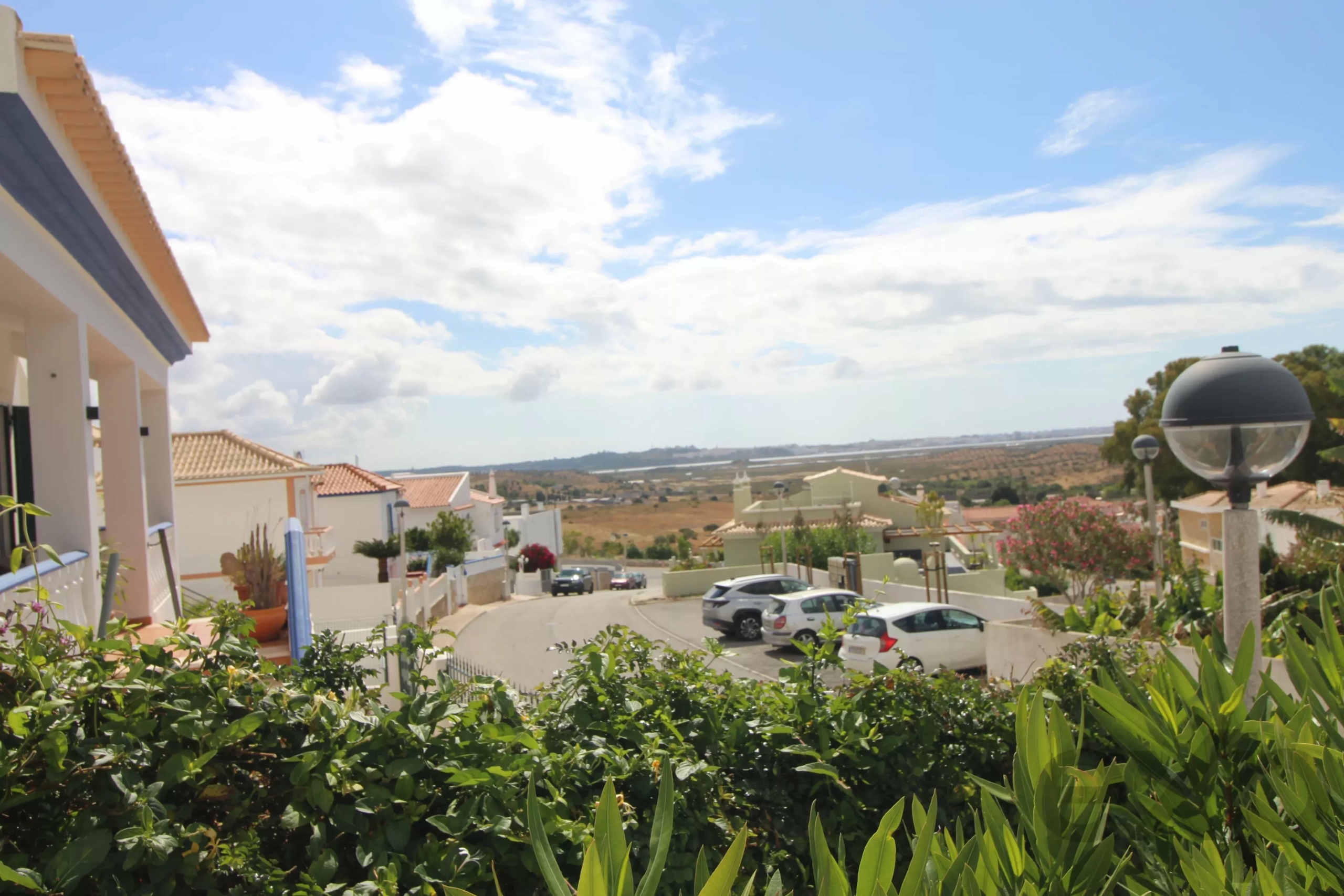 3 Bedroom Villa with Guadiana River Views, Pool & Golf Simulator