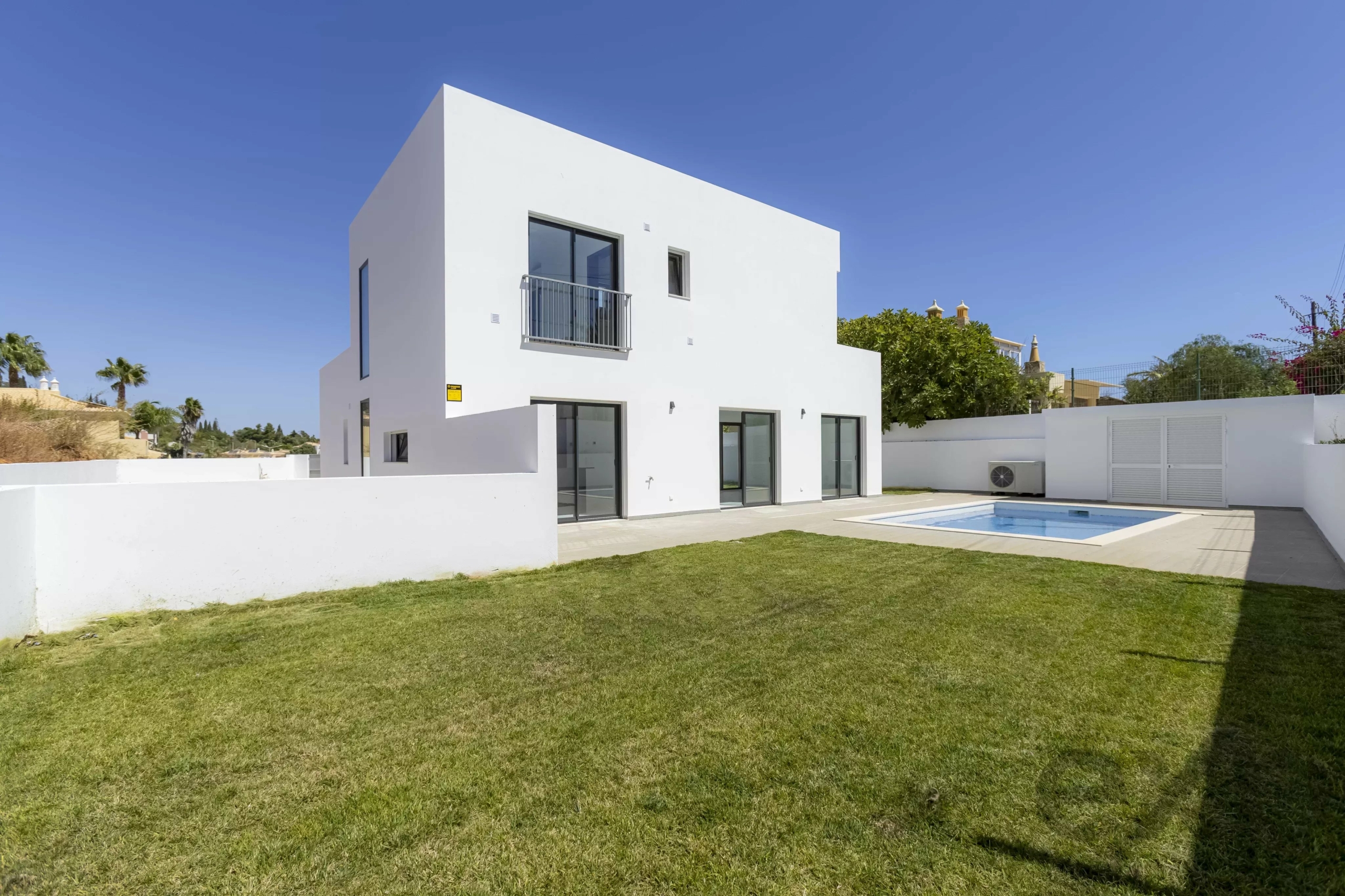 New-Build Villa with Private Pool, Steps from Meia Praia, Lagos