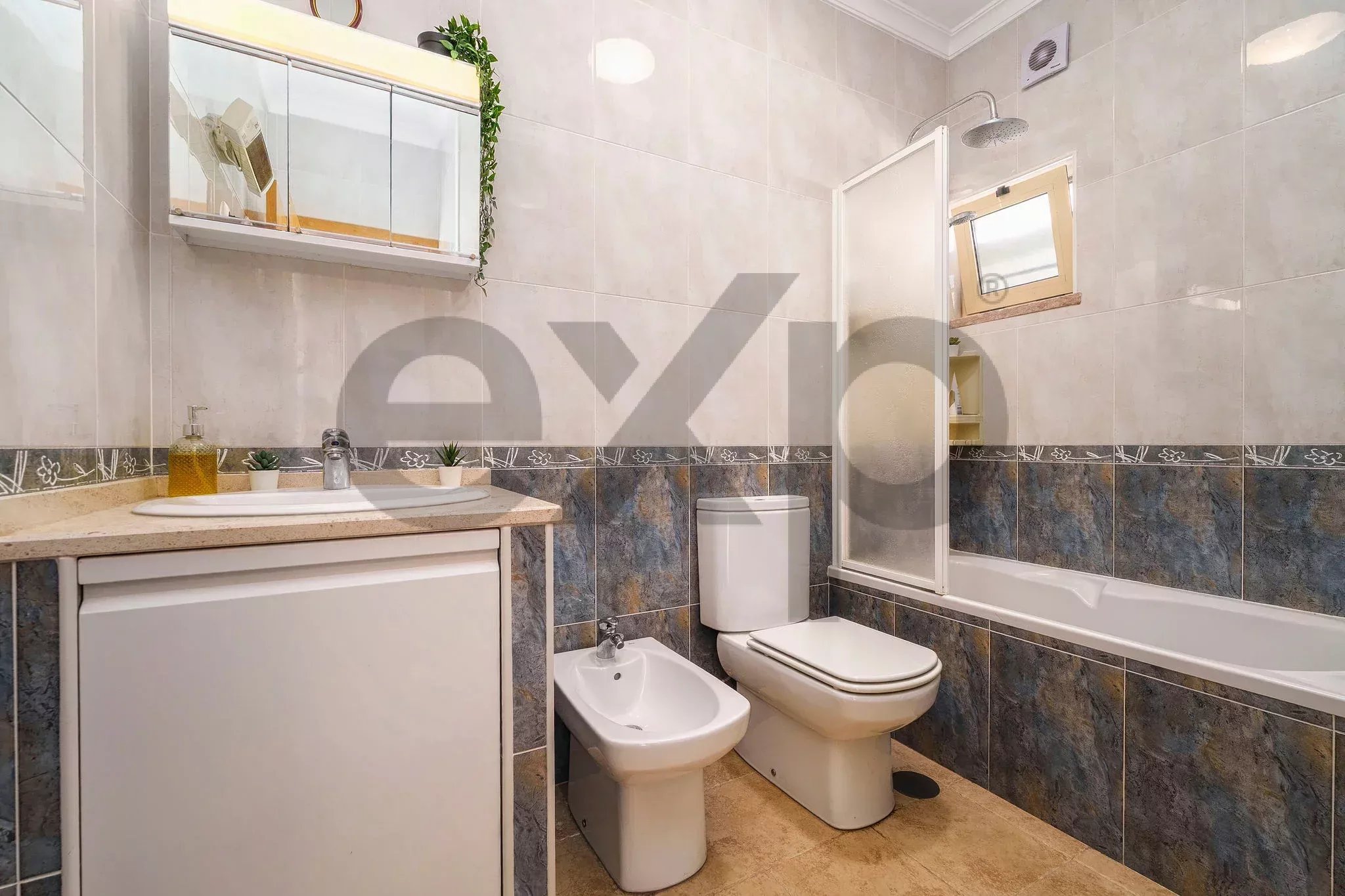 T3 Townhouse in the center of Moncarapacho