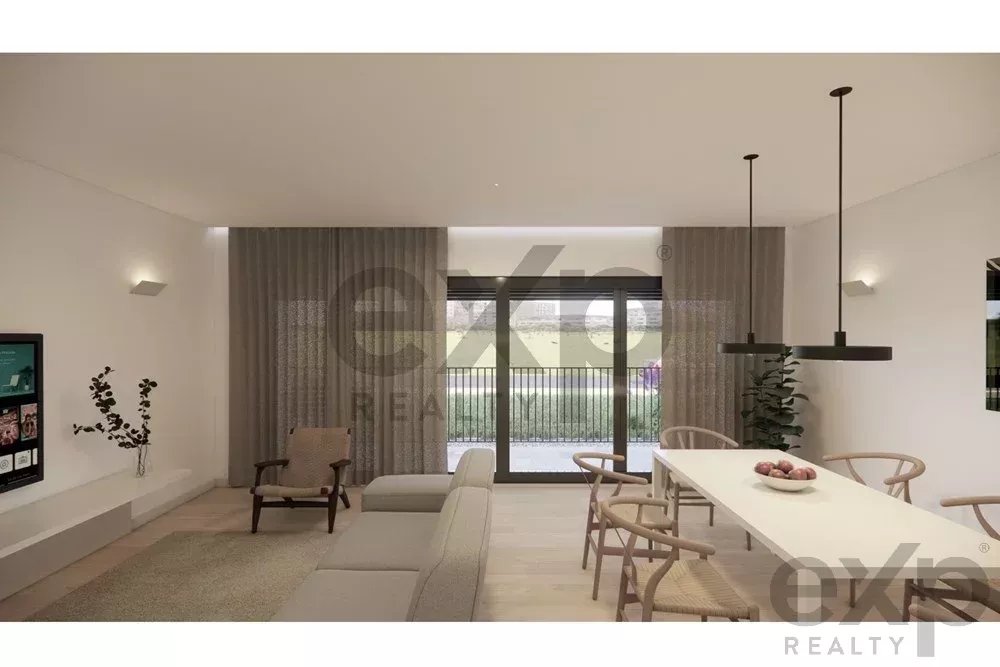 NEW CONSTRUCTION – 3 bedroom apartment with garage and storage room
