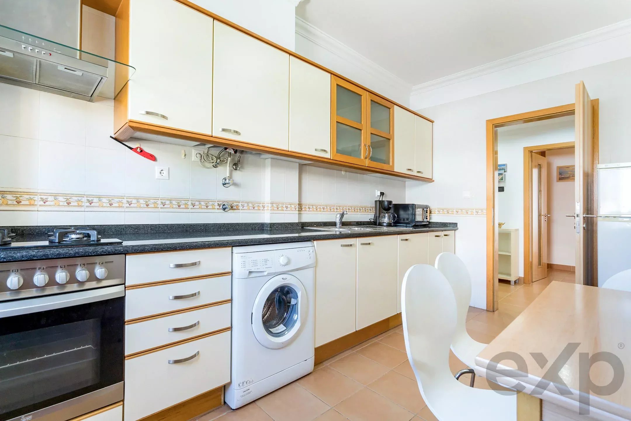 Möblierte 2-Zimmer-Wohnung mit Garage für Wintervermietung