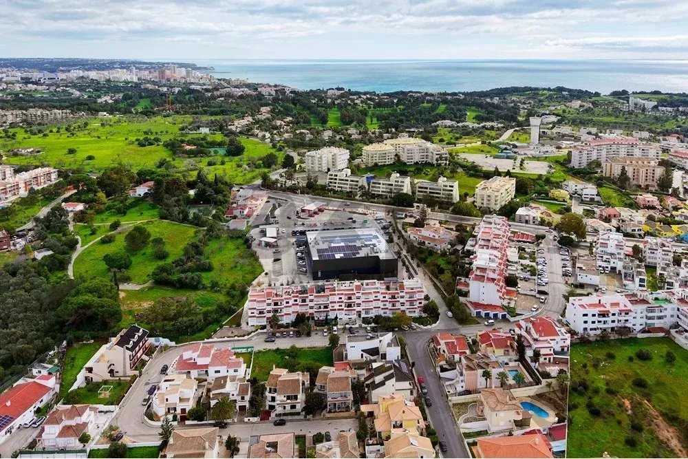 New T4 villa 5 min car to the Beach.