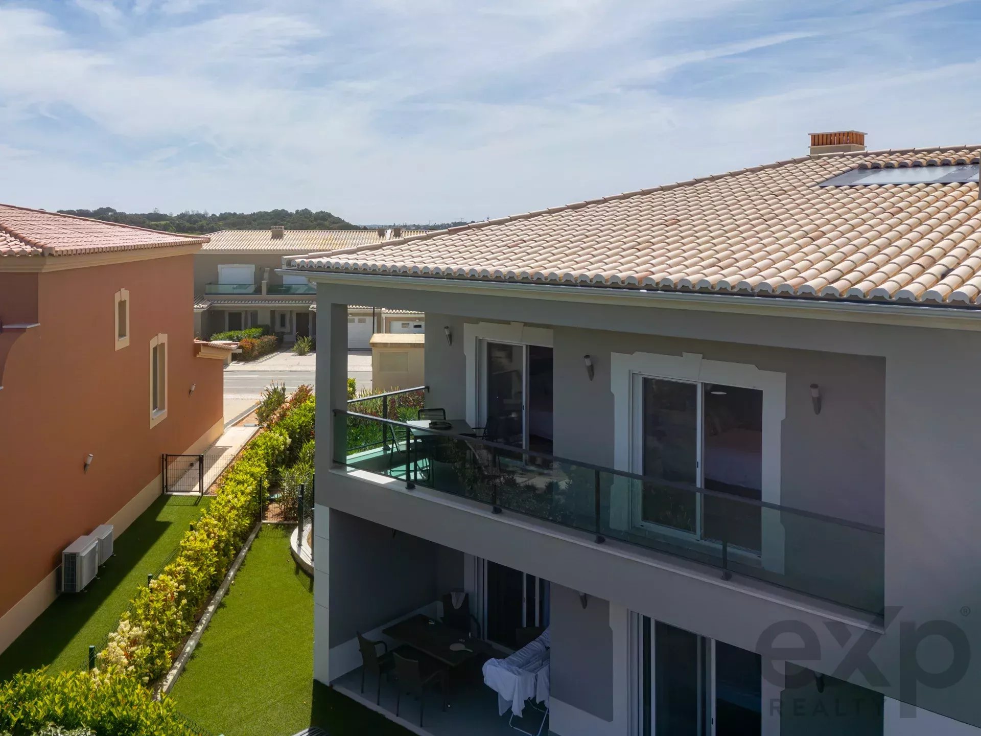 T2 moderno num resort de golfe e spa perto de Lagos