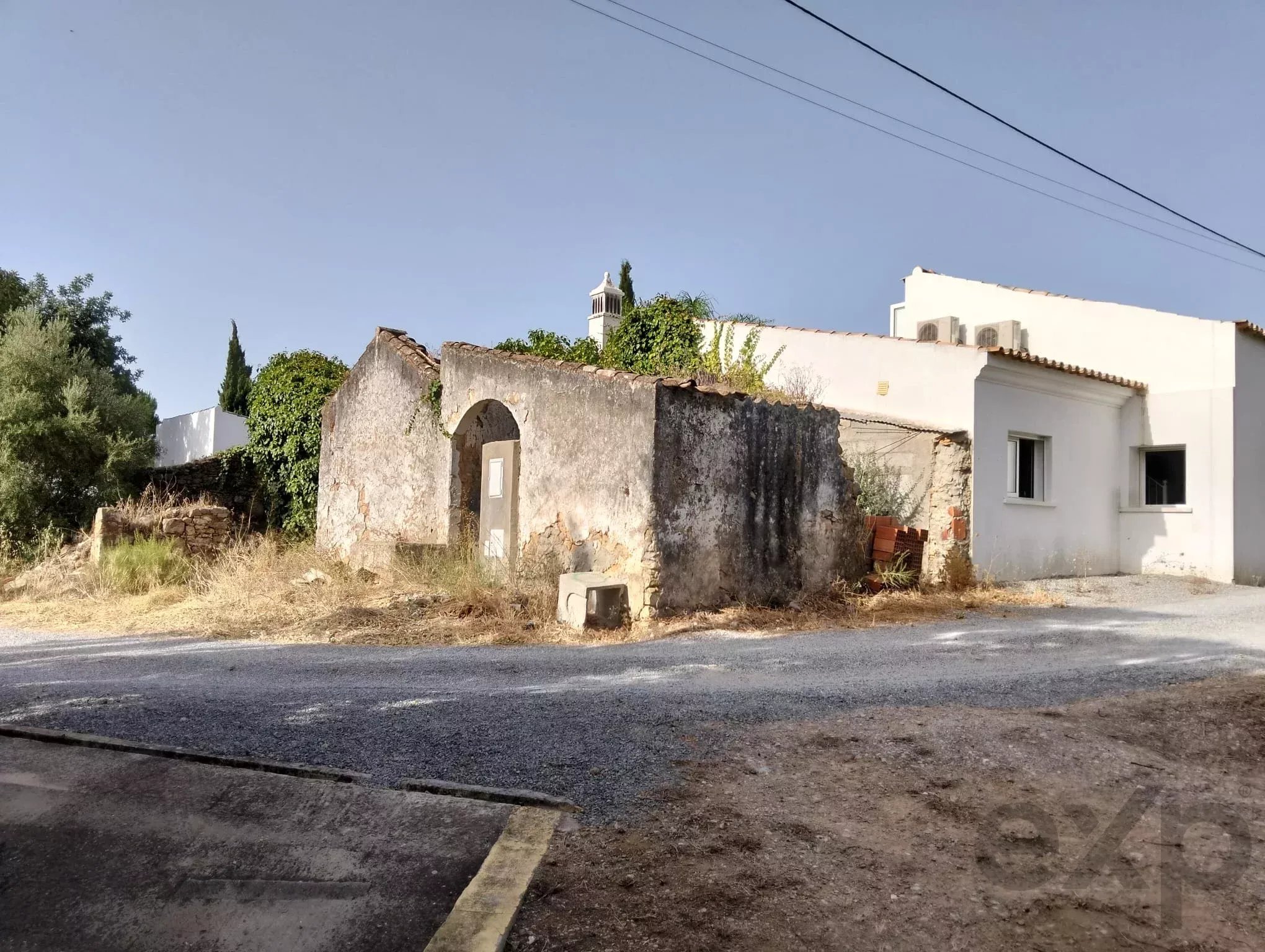 Ruin for Renovation or New Residential Development Project in Moncarapacho – Olhão – Faro – Algarve