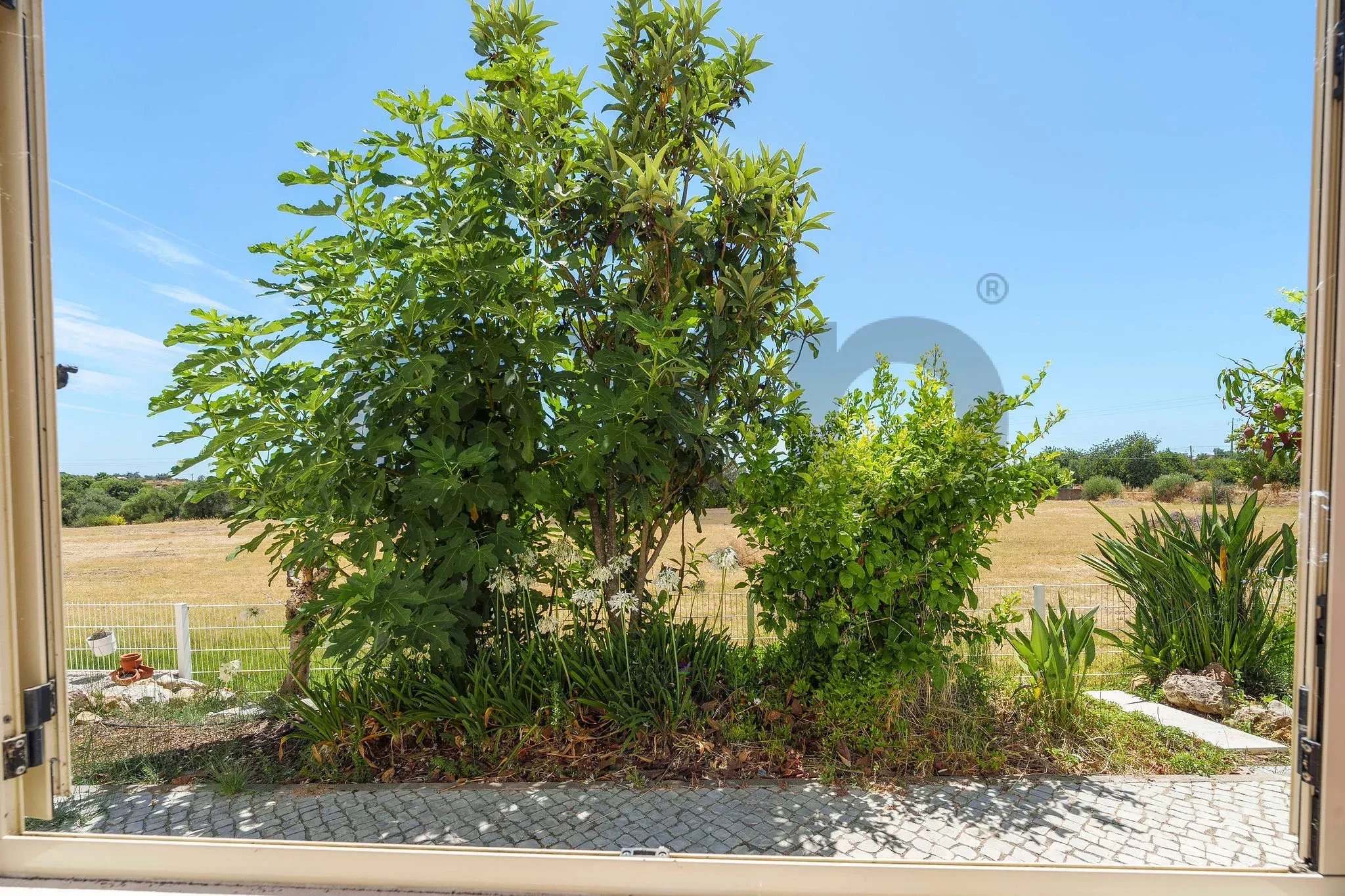T3 Townhouse in the center of Moncarapacho