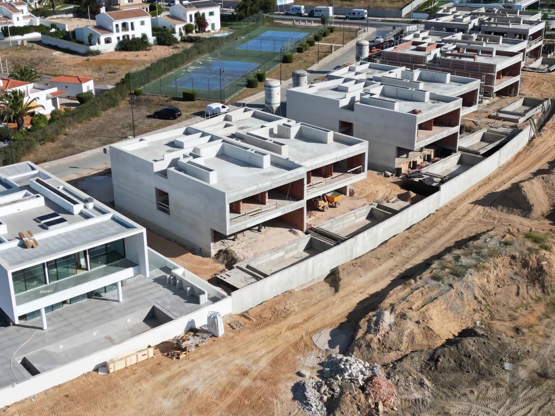 Brand New 4-Bed Ocean View Villa With Pool In Spectacular Location
