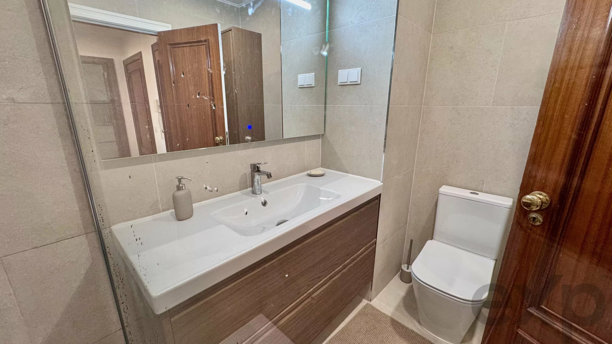 Renovated 1-Bedroom Apartment with Pool & Parking | Vilamoura
